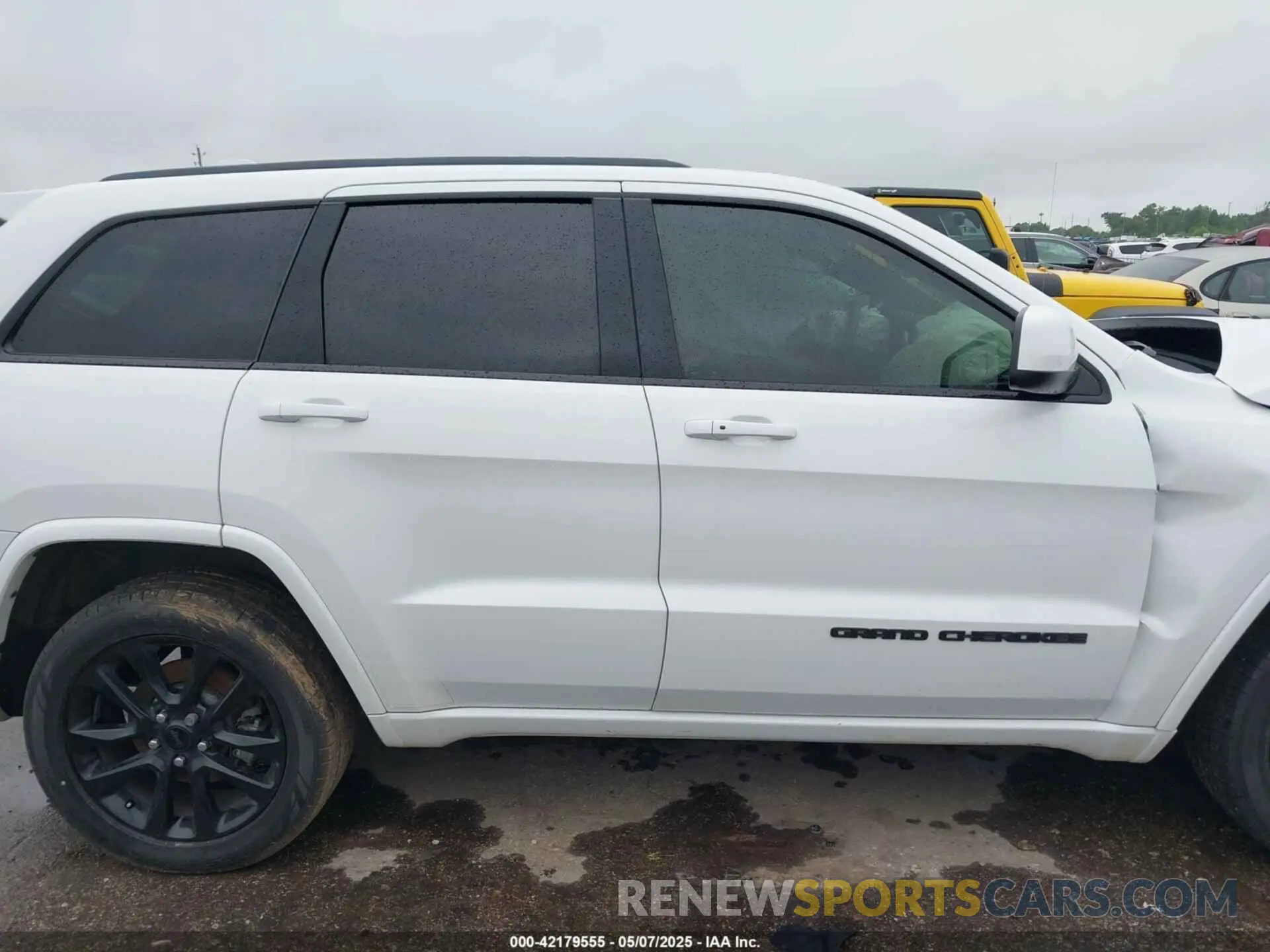 13 fotografías del automóvil dañado 1C4RJEAG4MC597428 JEEP GRAND CHEROKEE 2021