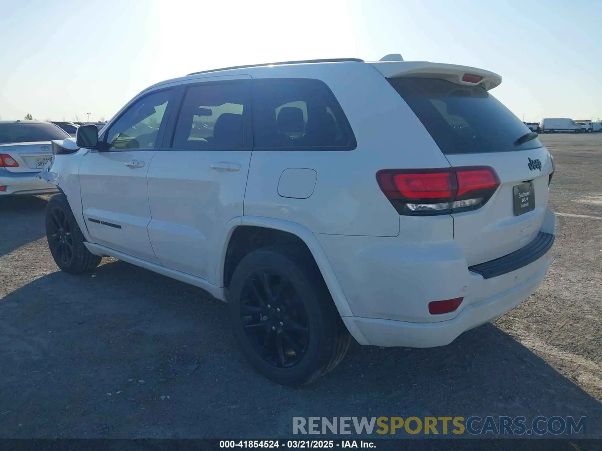 3 fotografías del automóvil dañado 1C4RJEAG9MC633792 JEEP GRAND CHEROKEE 2021