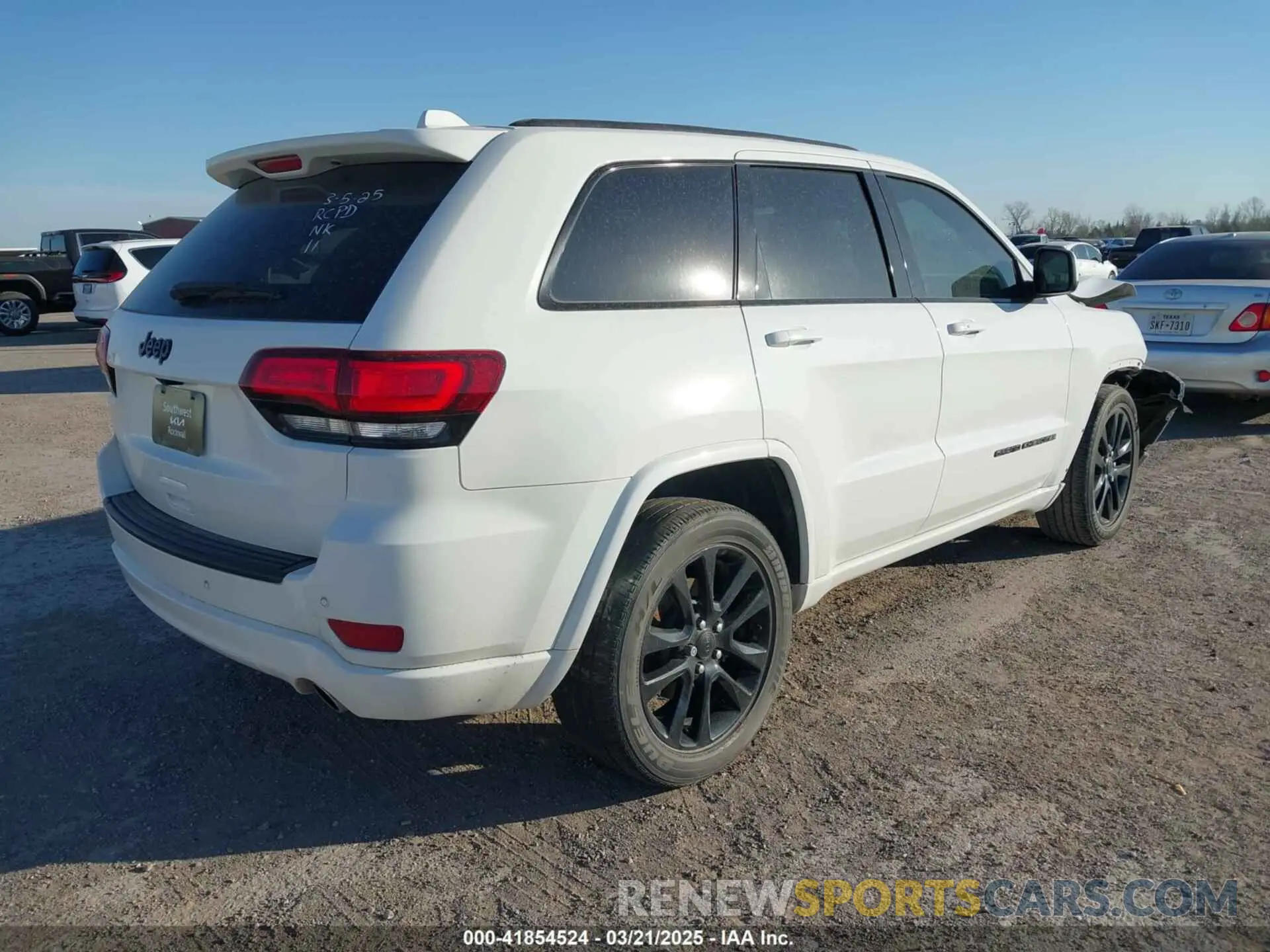 4 fotografías del automóvil dañado 1C4RJEAG9MC633792 JEEP GRAND CHEROKEE 2021