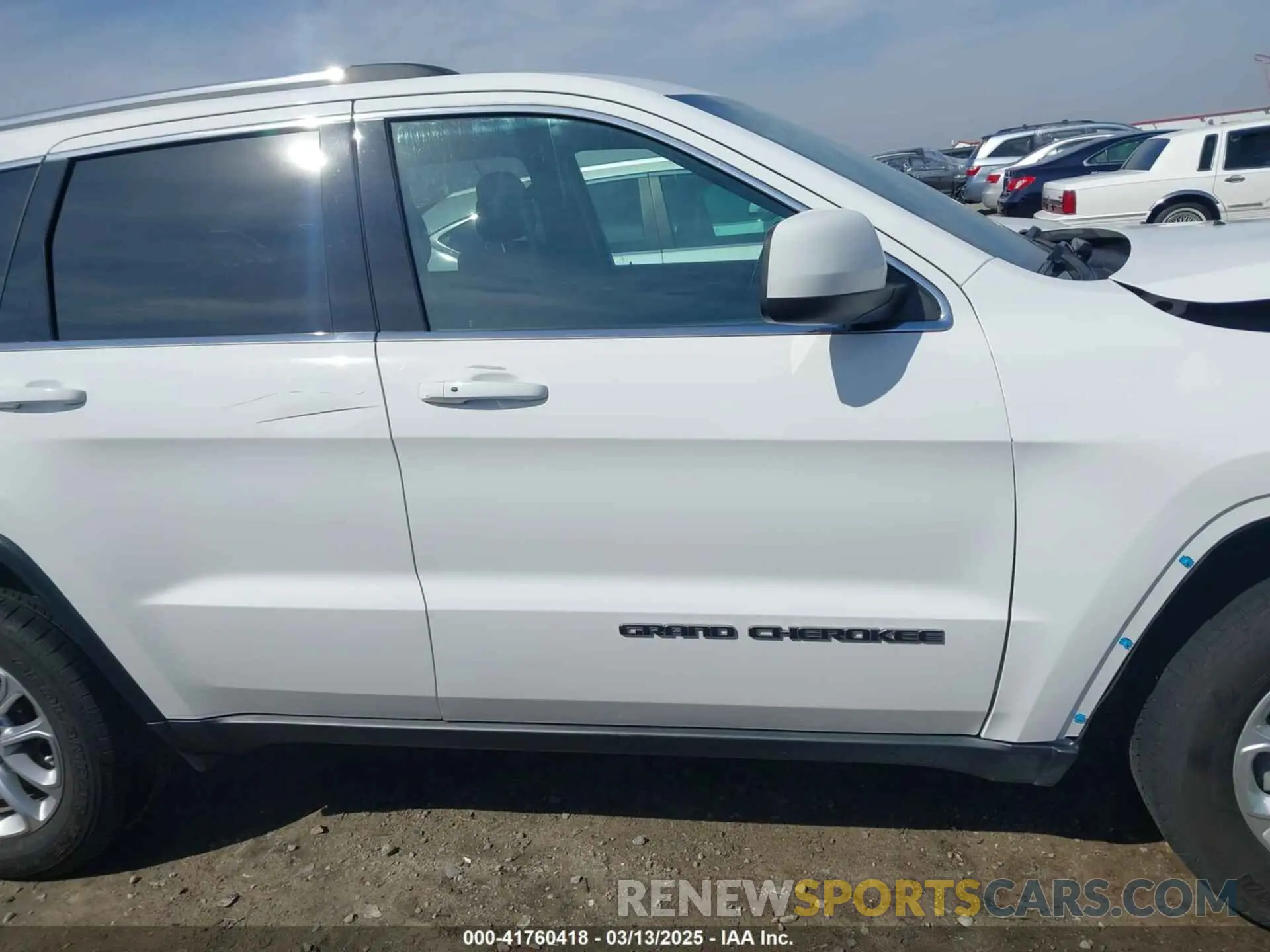 14 fotografías del automóvil dañado 1C4RJEAG9MC657543 JEEP GRAND CHEROKEE 2021