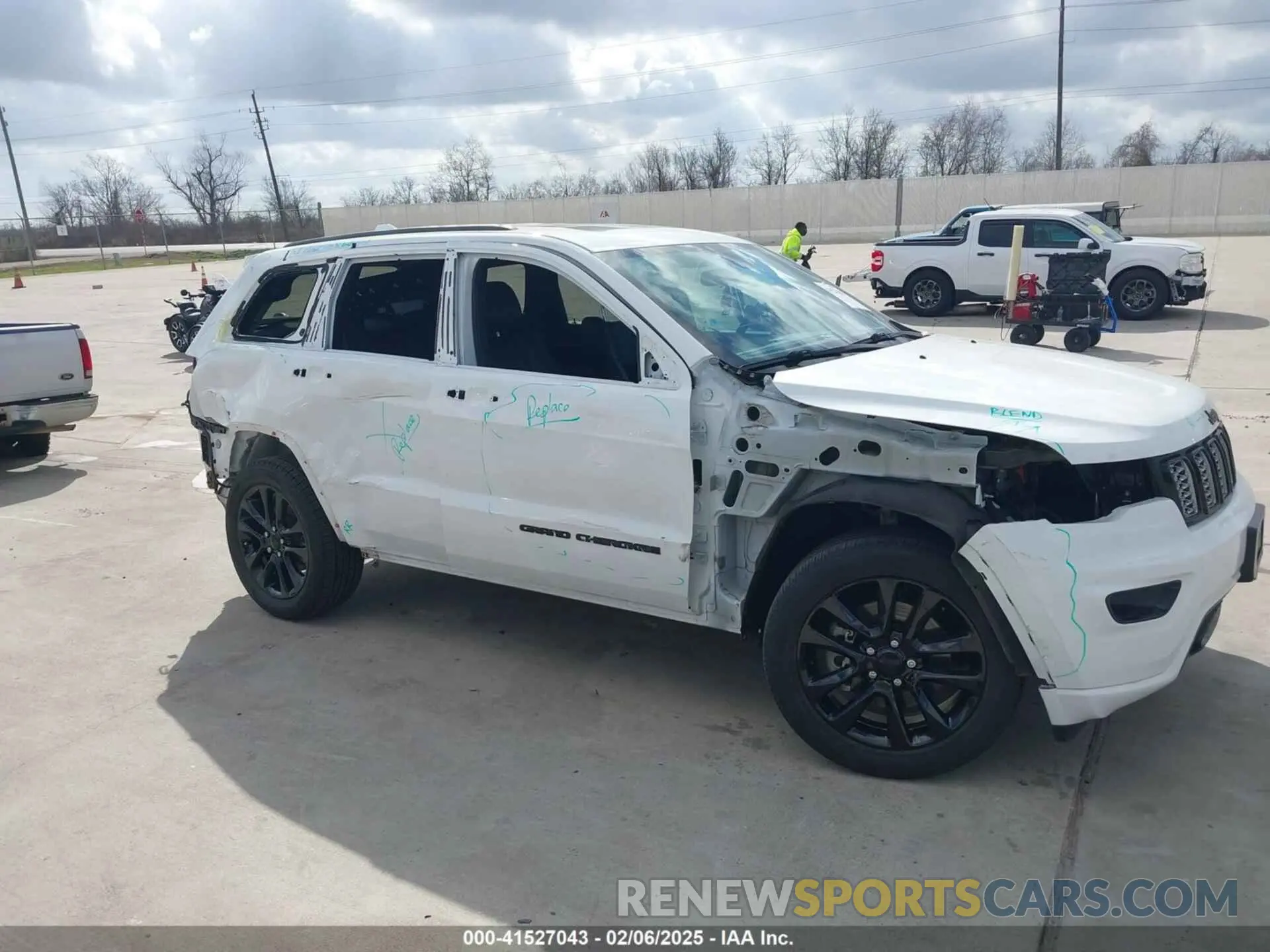 14 fotografías del automóvil dañado 1C4RJEAG9MC713822 JEEP GRAND CHEROKEE 2021