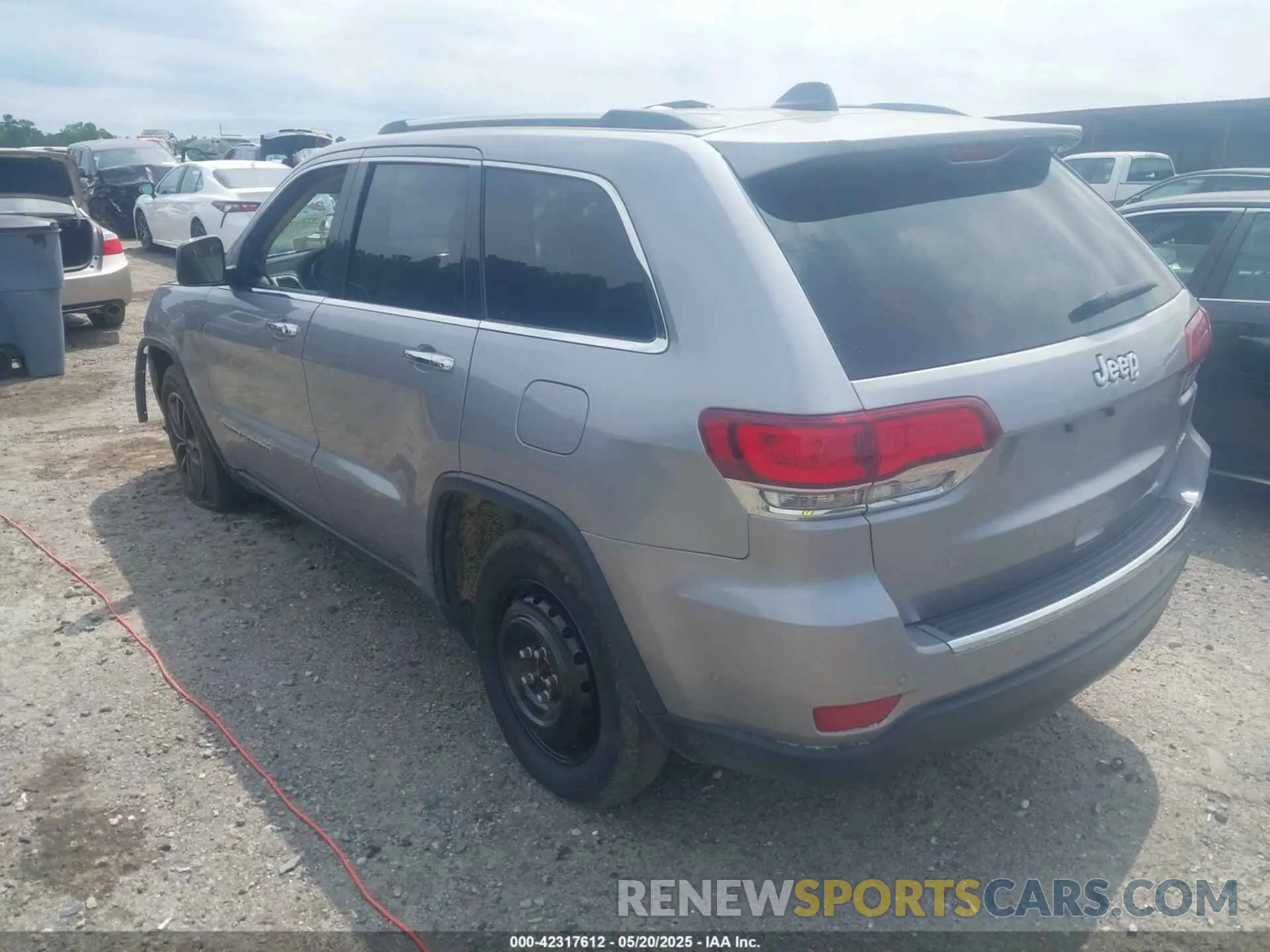 3 fotografías del automóvil dañado 1C4RJEBG4MC783968 JEEP GRAND CHEROKEE 2021