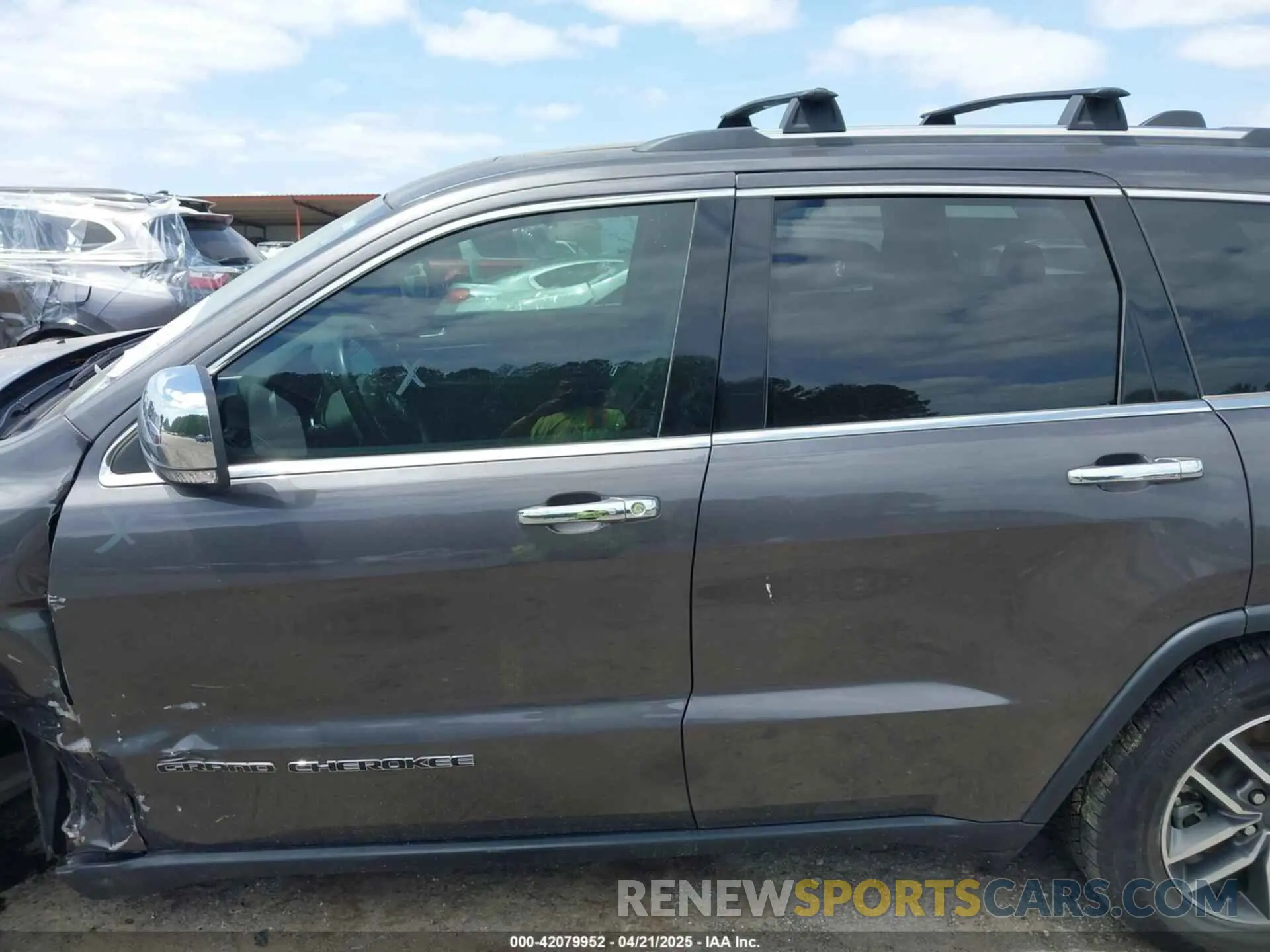 14 fotografías del automóvil dañado 1C4RJEBG8MC595471 JEEP GRAND CHEROKEE 2021
