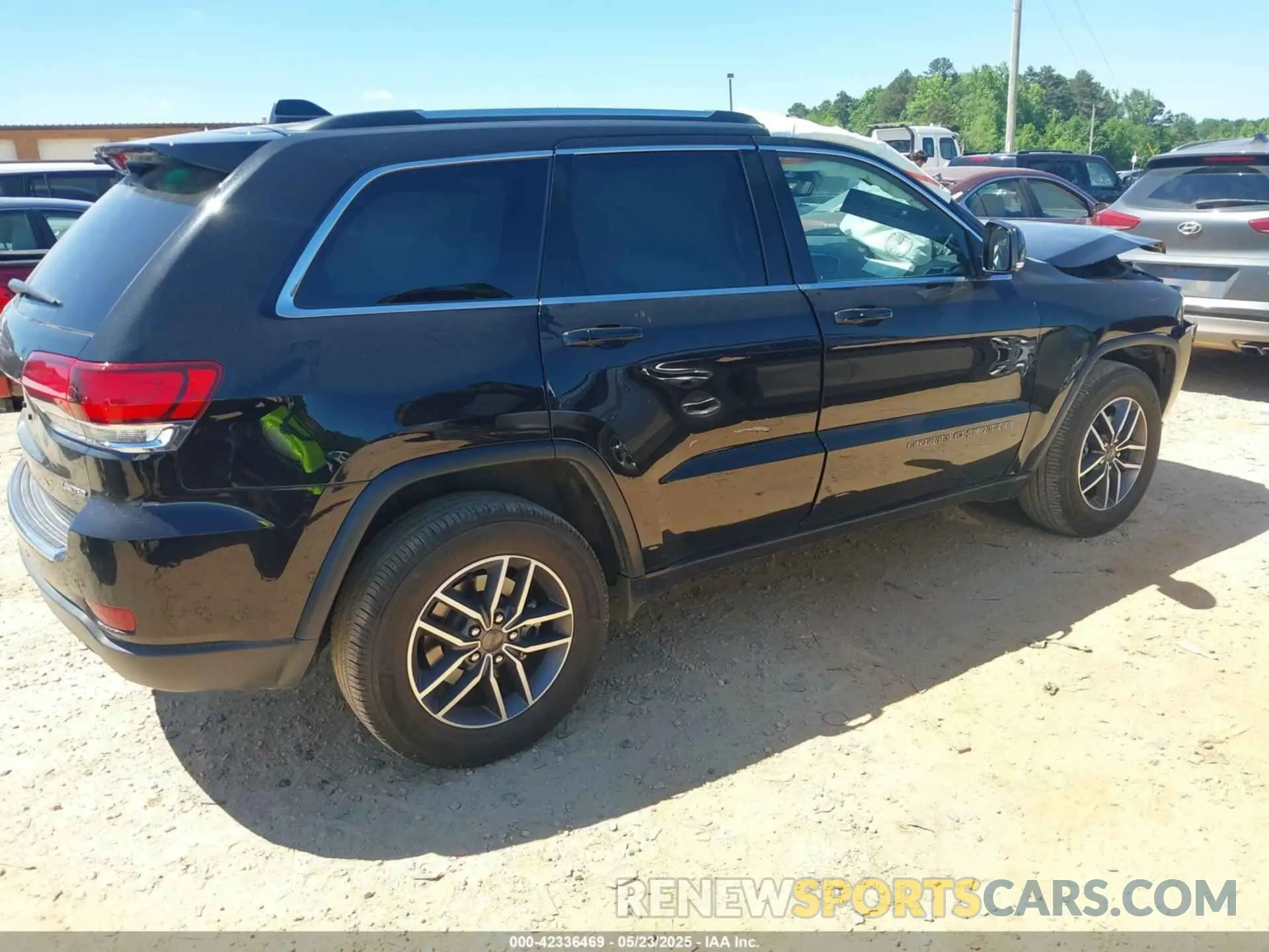 4 fotografías del automóvil dañado 1C4RJEBG8MC874113 JEEP GRAND CHEROKEE 2021