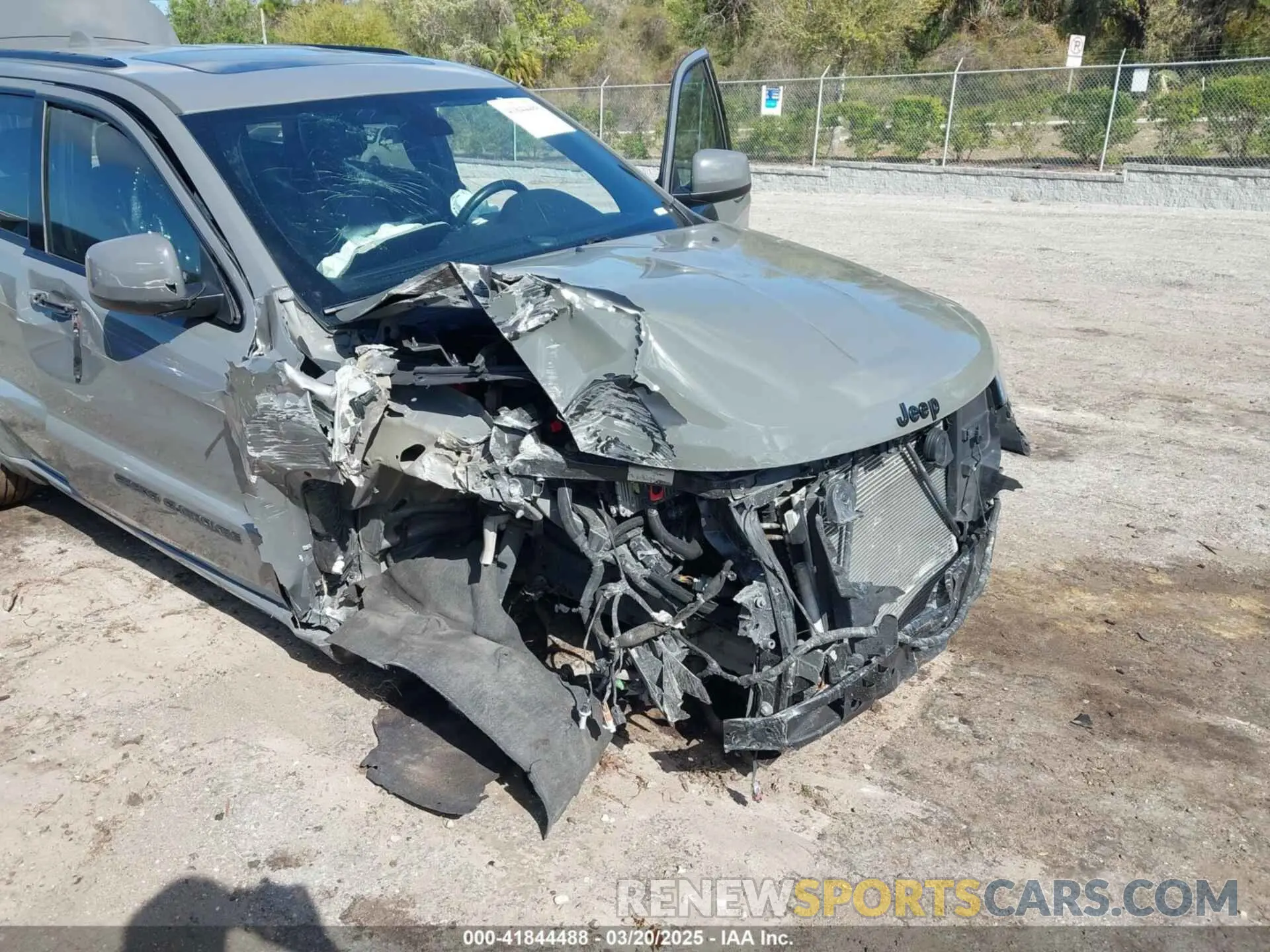 6 fotografías del automóvil dañado 1C4RJFAG4MC690312 JEEP GRAND CHEROKEE 2021
