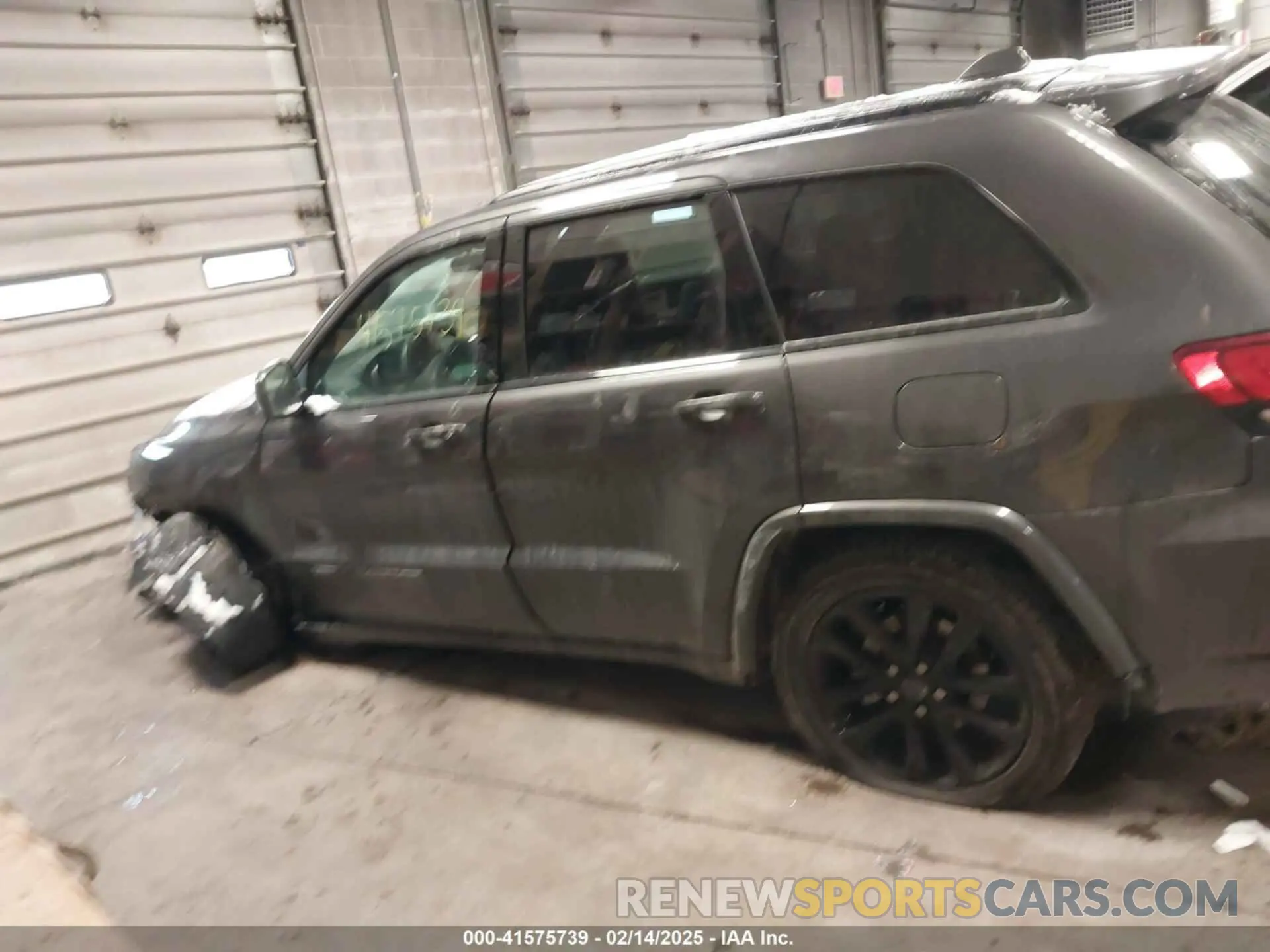 14 fotografías del automóvil dañado 1C4RJFAG7MC530330 JEEP GRAND CHEROKEE 2021