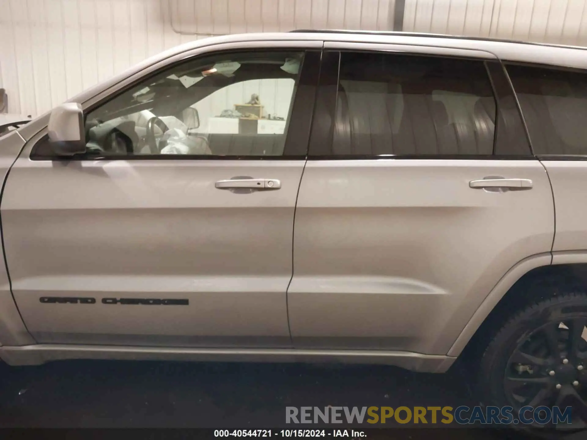 14 fotografías del automóvil dañado 1C4RJFAGXMC563628 JEEP GRAND CHEROKEE 2021