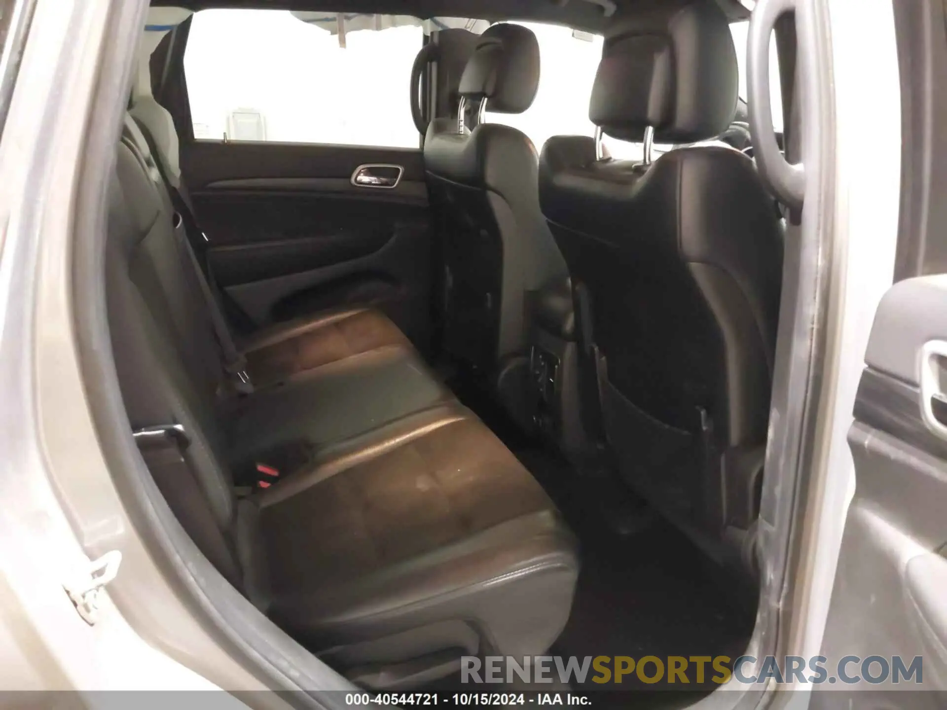 8 fotografías del automóvil dañado 1C4RJFAGXMC563628 JEEP GRAND CHEROKEE 2021