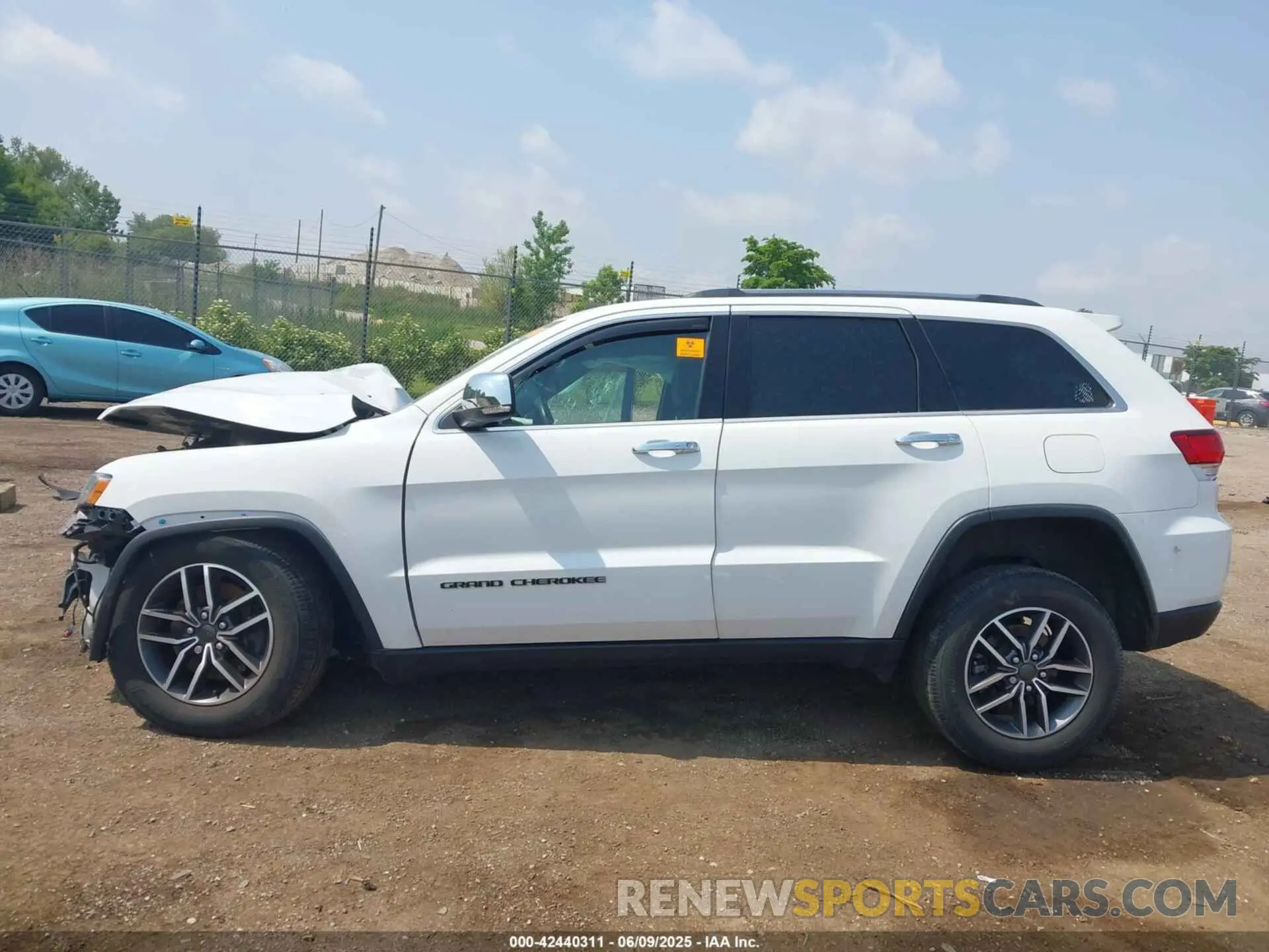 13 fotografías del automóvil dañado 1C4RJFBG0MC620224 JEEP GRAND CHEROKEE 2021