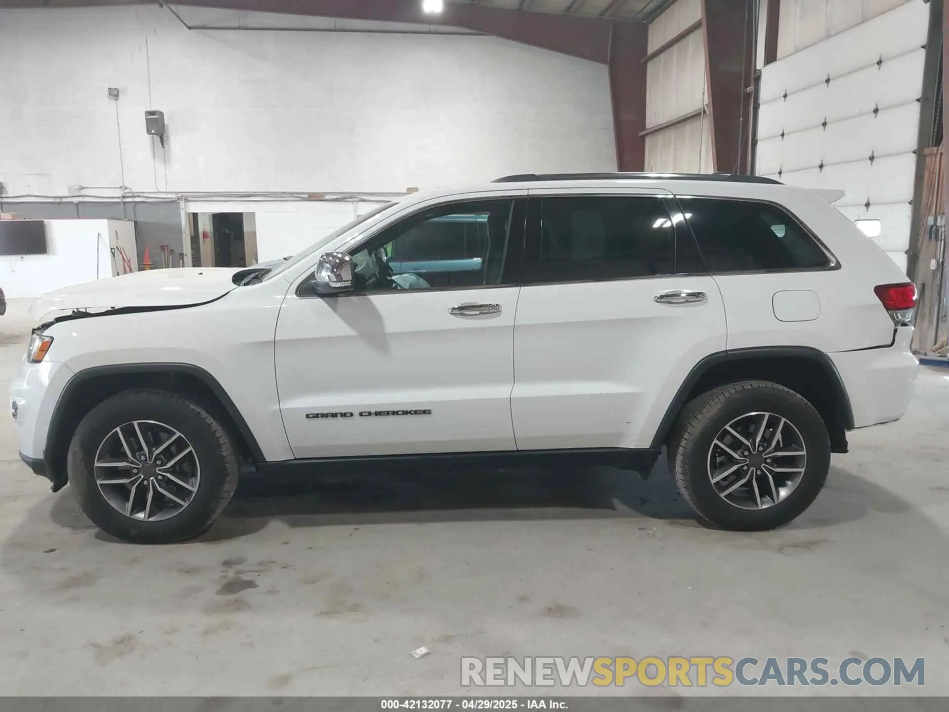 15 fotografías del automóvil dañado 1C4RJFBG1MC527034 JEEP GRAND CHEROKEE 2021