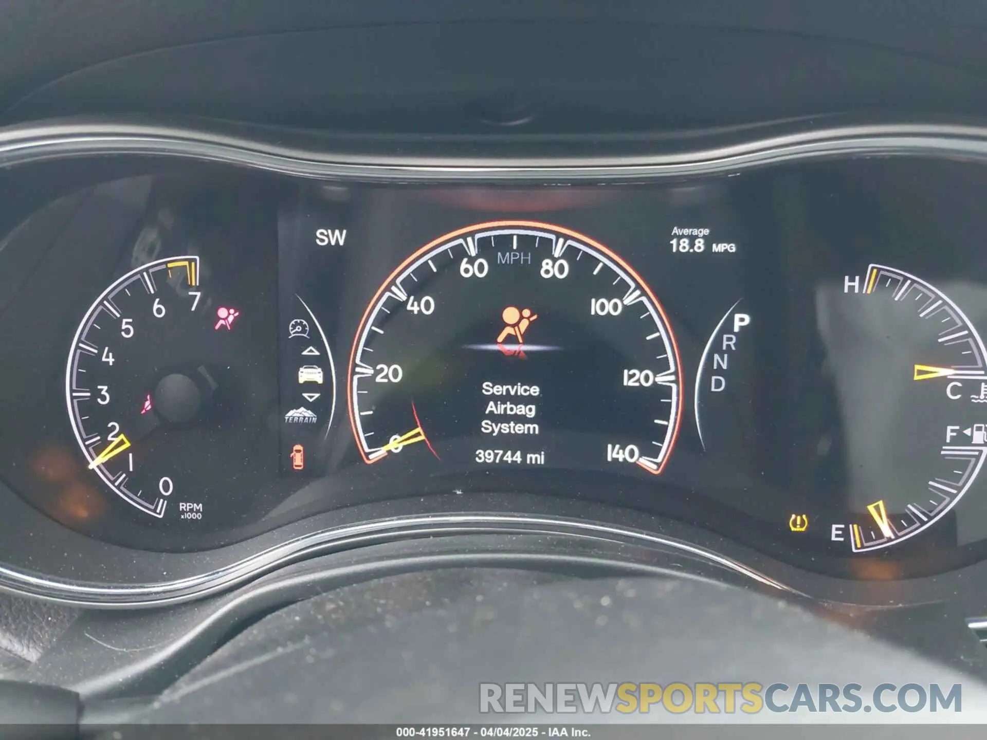 7 fotografías del automóvil dañado 1C4RJFBG1MC537952 JEEP GRAND CHEROKEE 2021