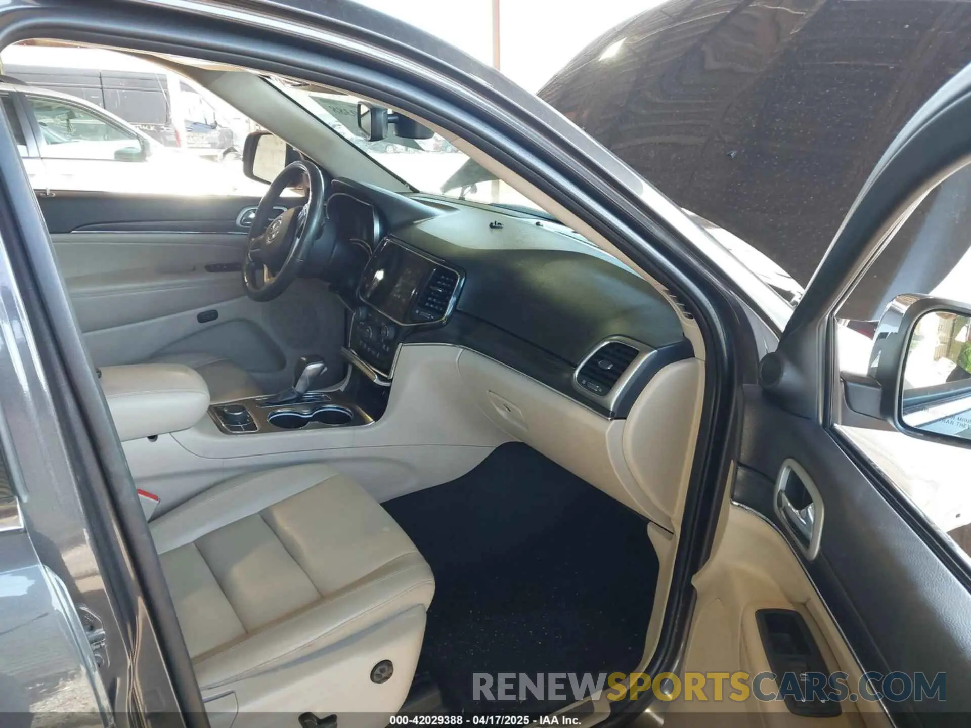 5 fotografías del automóvil dañado 1C4RJFBG1MC828760 JEEP GRAND CHEROKEE 2021