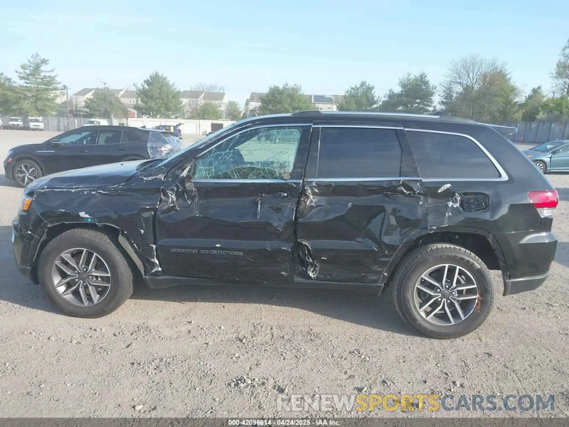 14 fotografías del automóvil dañado 1C4RJFBG2MC731163 JEEP GRAND CHEROKEE 2021