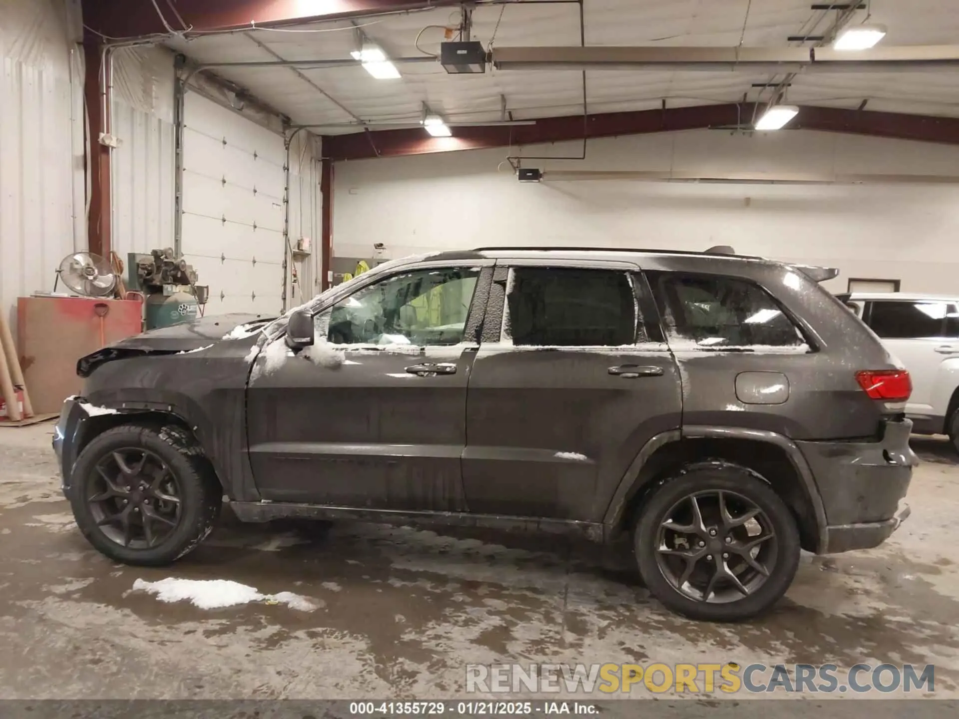 14 fotografías del automóvil dañado 1C4RJFBG2MC736010 JEEP GRAND CHEROKEE 2021