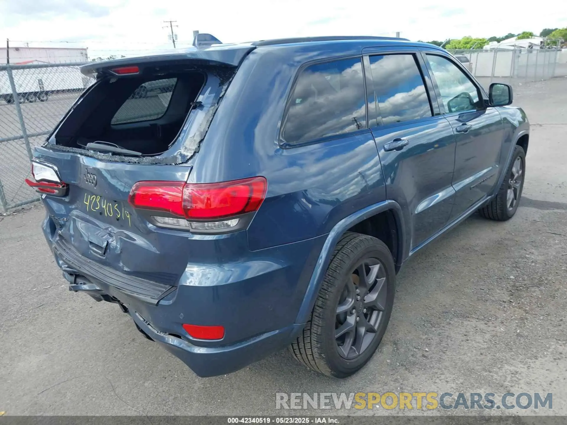 4 fotografías del automóvil dañado 1C4RJFBG3MC810728 JEEP GRAND CHEROKEE 2021