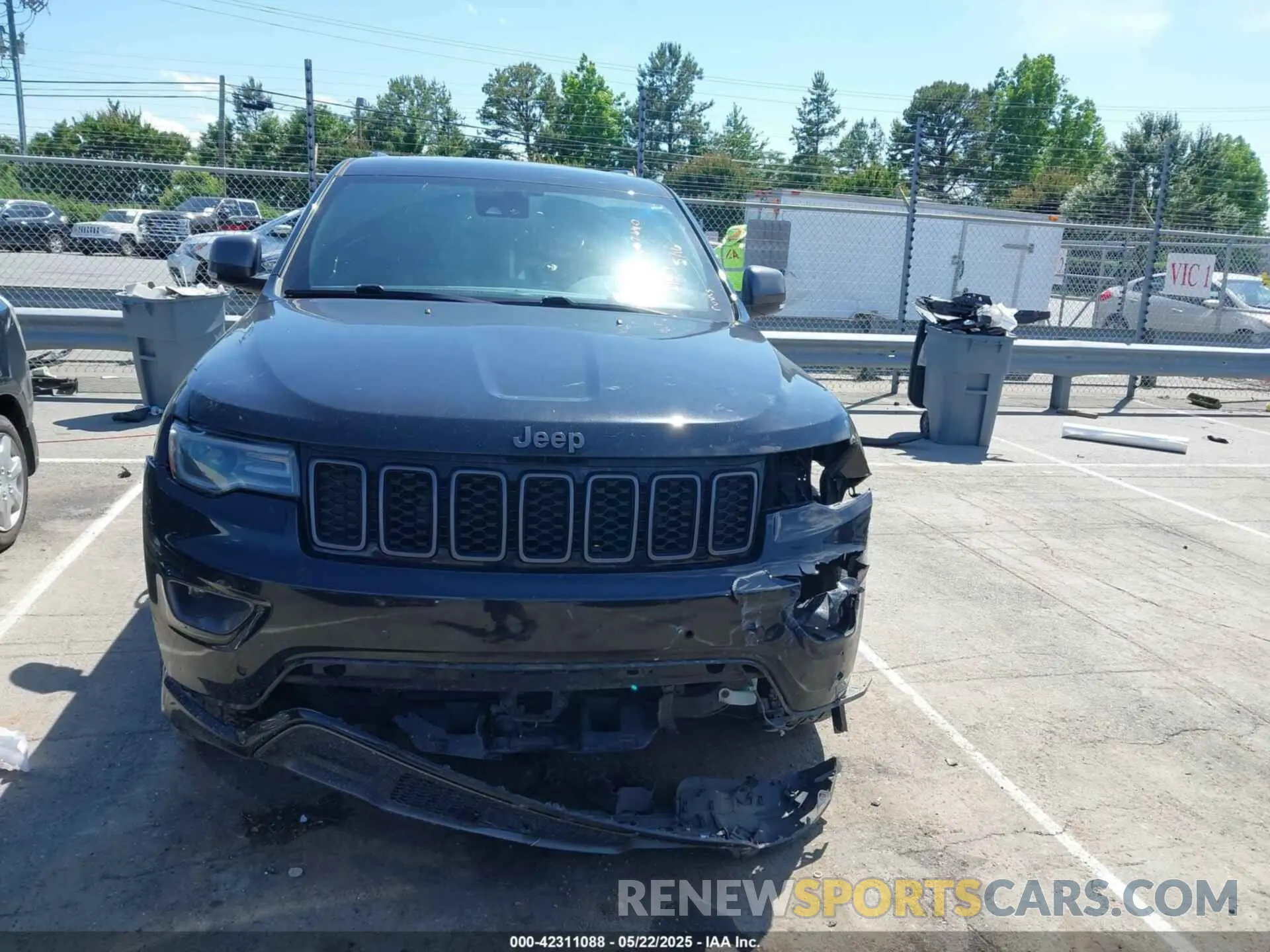 12 fotografías del automóvil dañado 1C4RJFBG4MC666557 JEEP GRAND CHEROKEE 2021