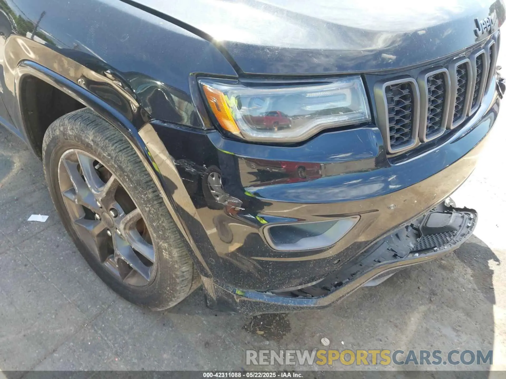 19 fotografías del automóvil dañado 1C4RJFBG4MC666557 JEEP GRAND CHEROKEE 2021