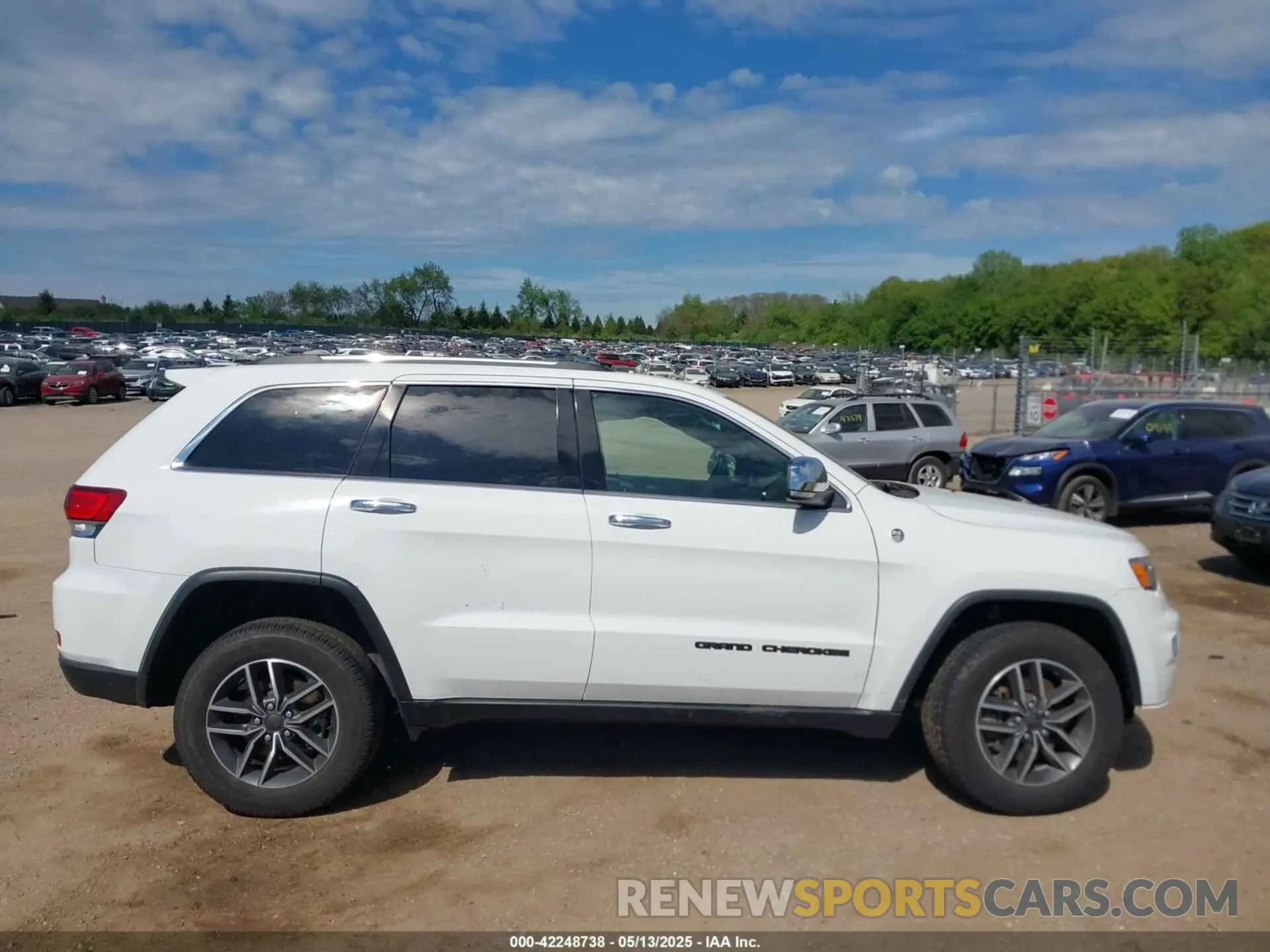 14 fotografías del automóvil dañado 1C4RJFBG5MC674182 JEEP GRAND CHEROKEE 2021