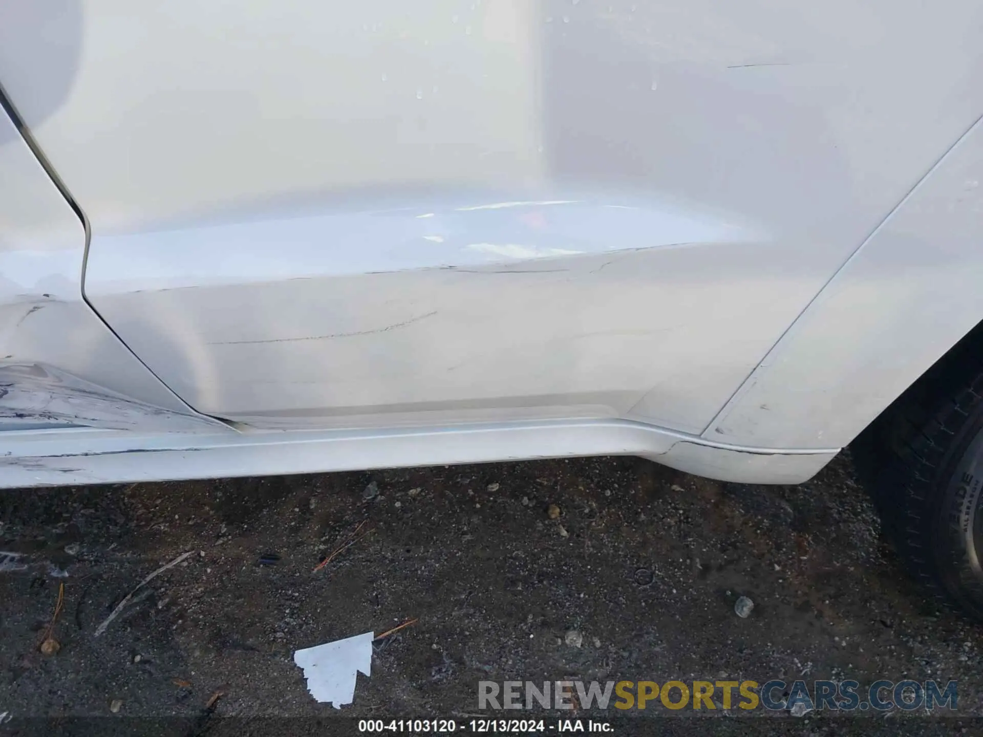 17 fotografías del automóvil dañado 1C4RJFBG6MC767860 JEEP GRAND CHEROKEE 2021