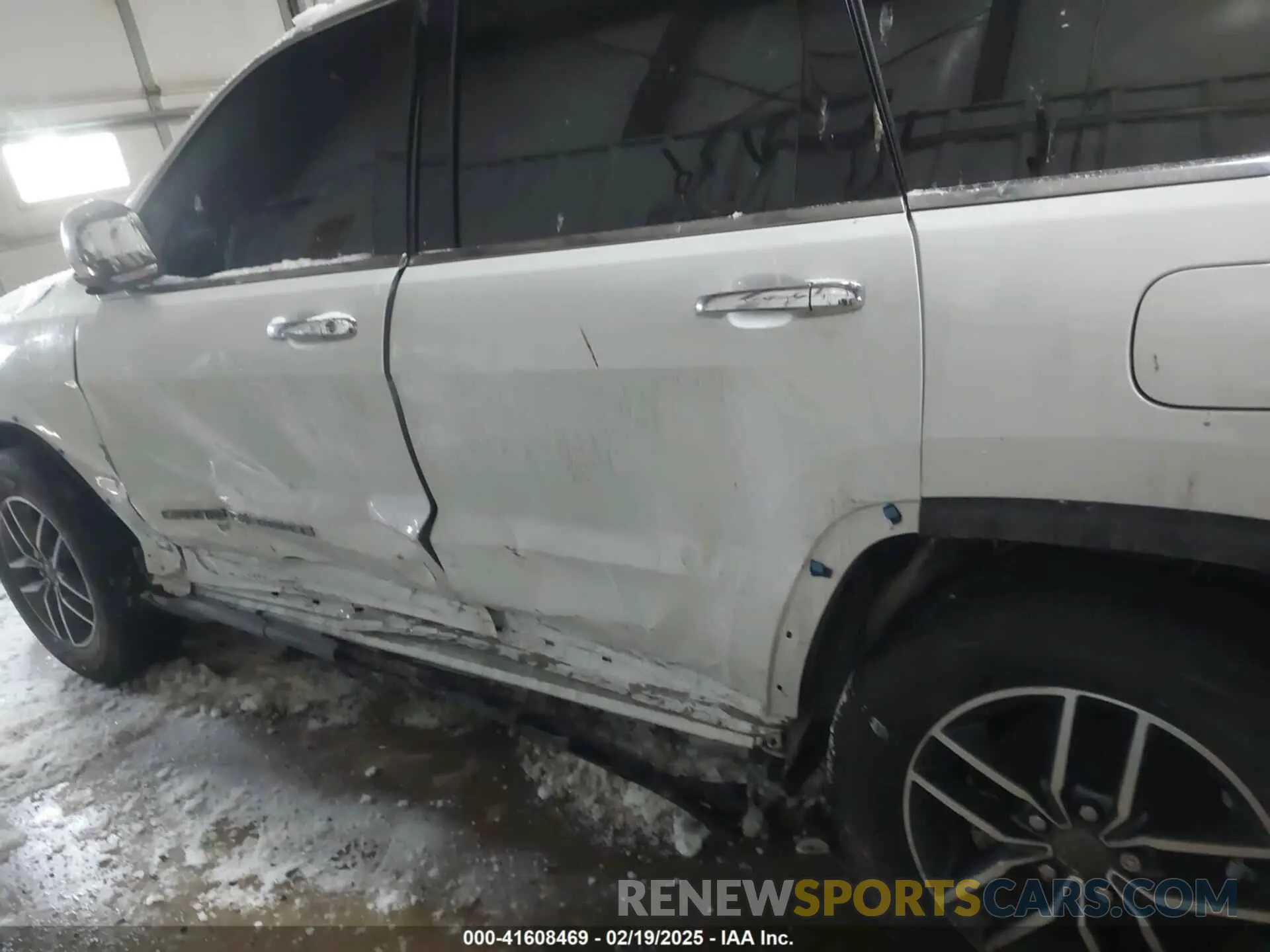 6 fotografías del automóvil dañado 1C4RJFBG7MC731708 JEEP GRAND CHEROKEE 2021