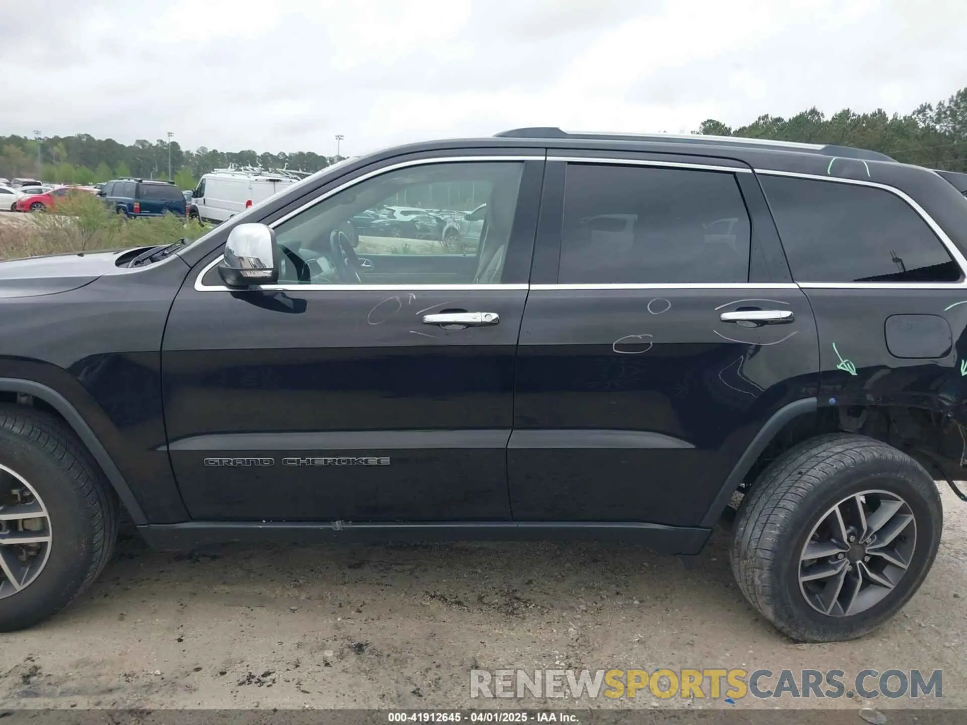 15 fotografías del automóvil dañado 1C4RJFBG8MC678548 JEEP GRAND CHEROKEE 2021