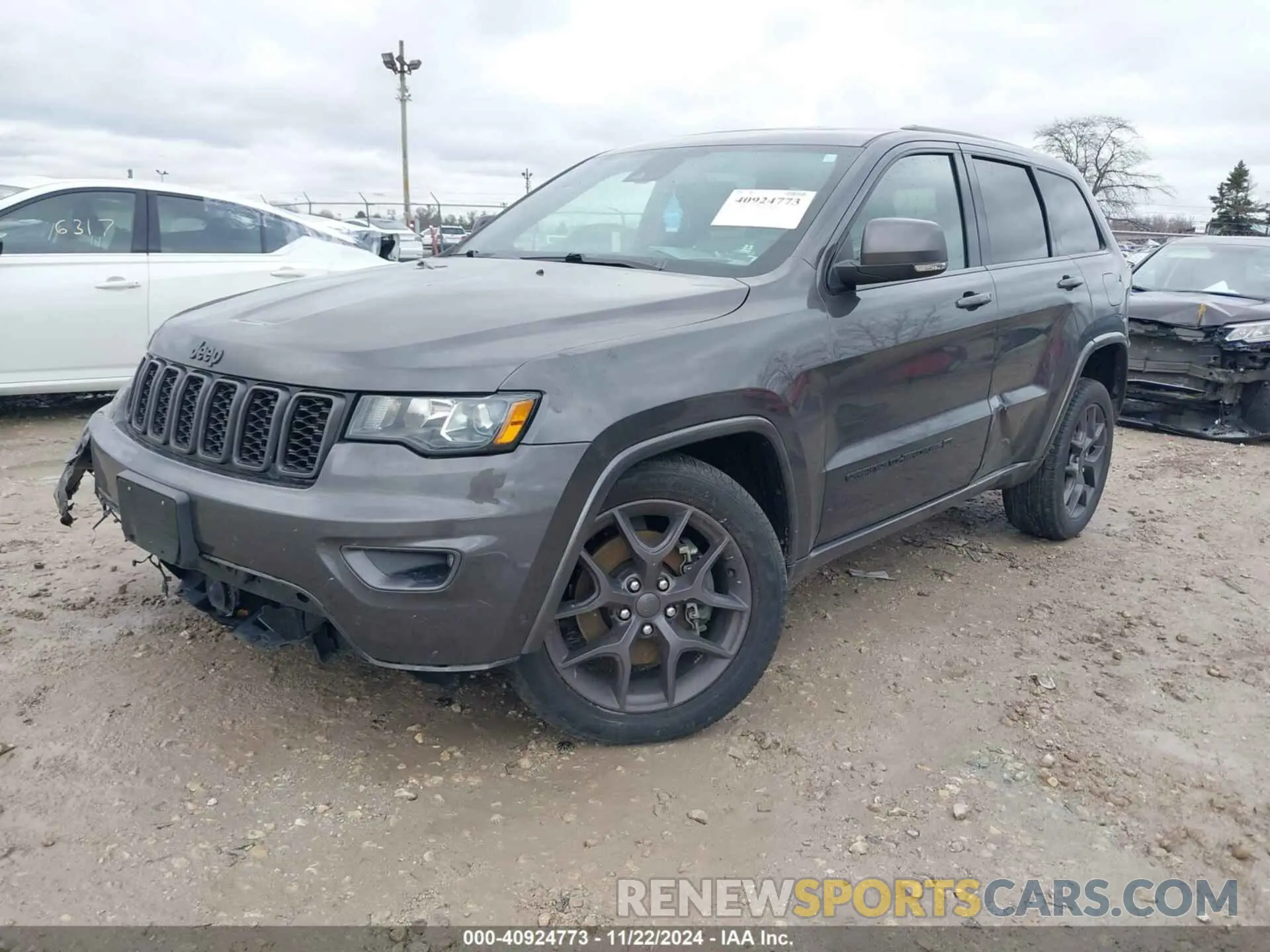 2 fotografías del automóvil dañado 1C4RJFBG9MC672595 JEEP GRAND CHEROKEE 2021