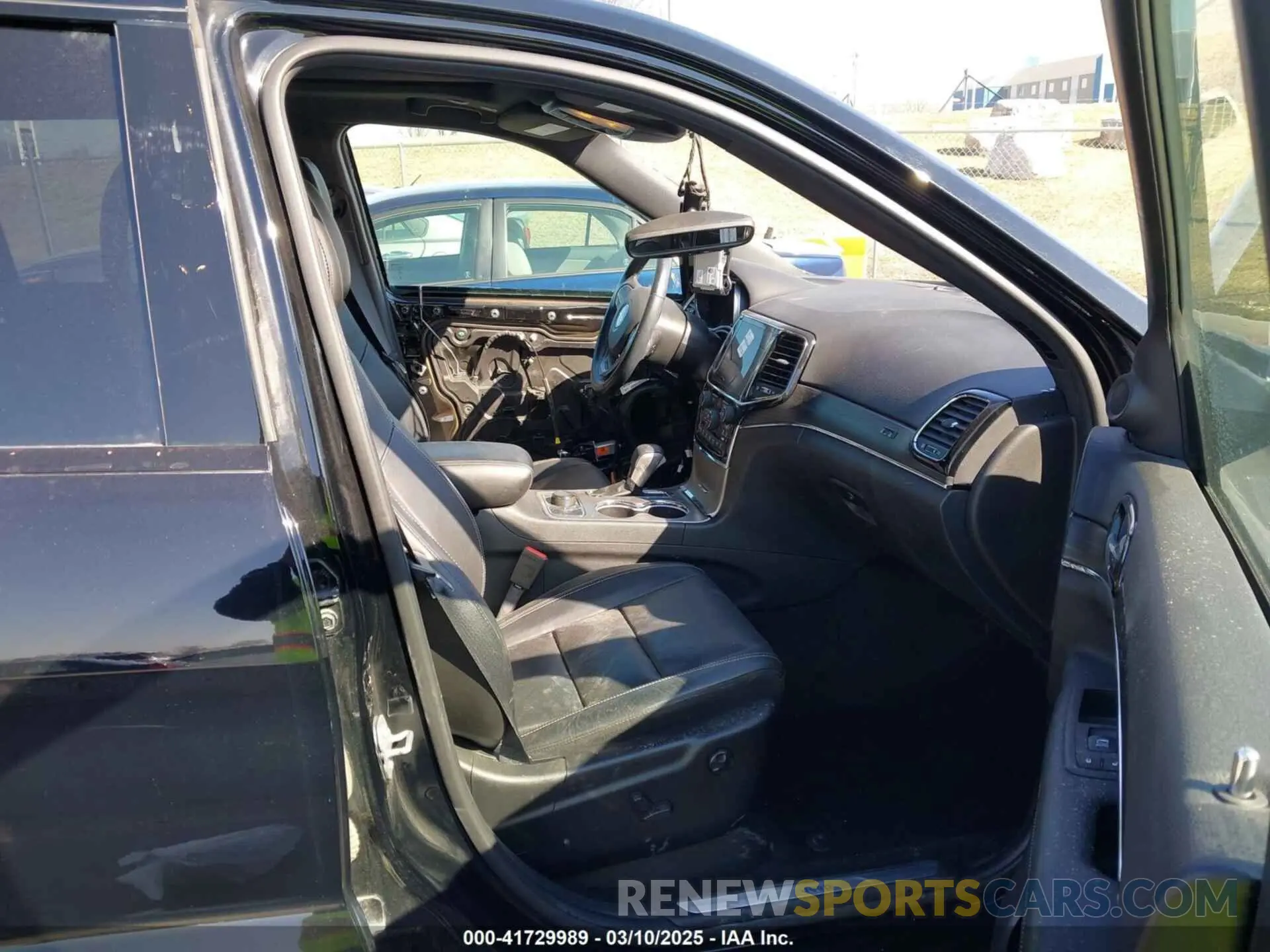 5 fotografías del automóvil dañado 1C4RJFBG9MC745643 JEEP GRAND CHEROKEE 2021
