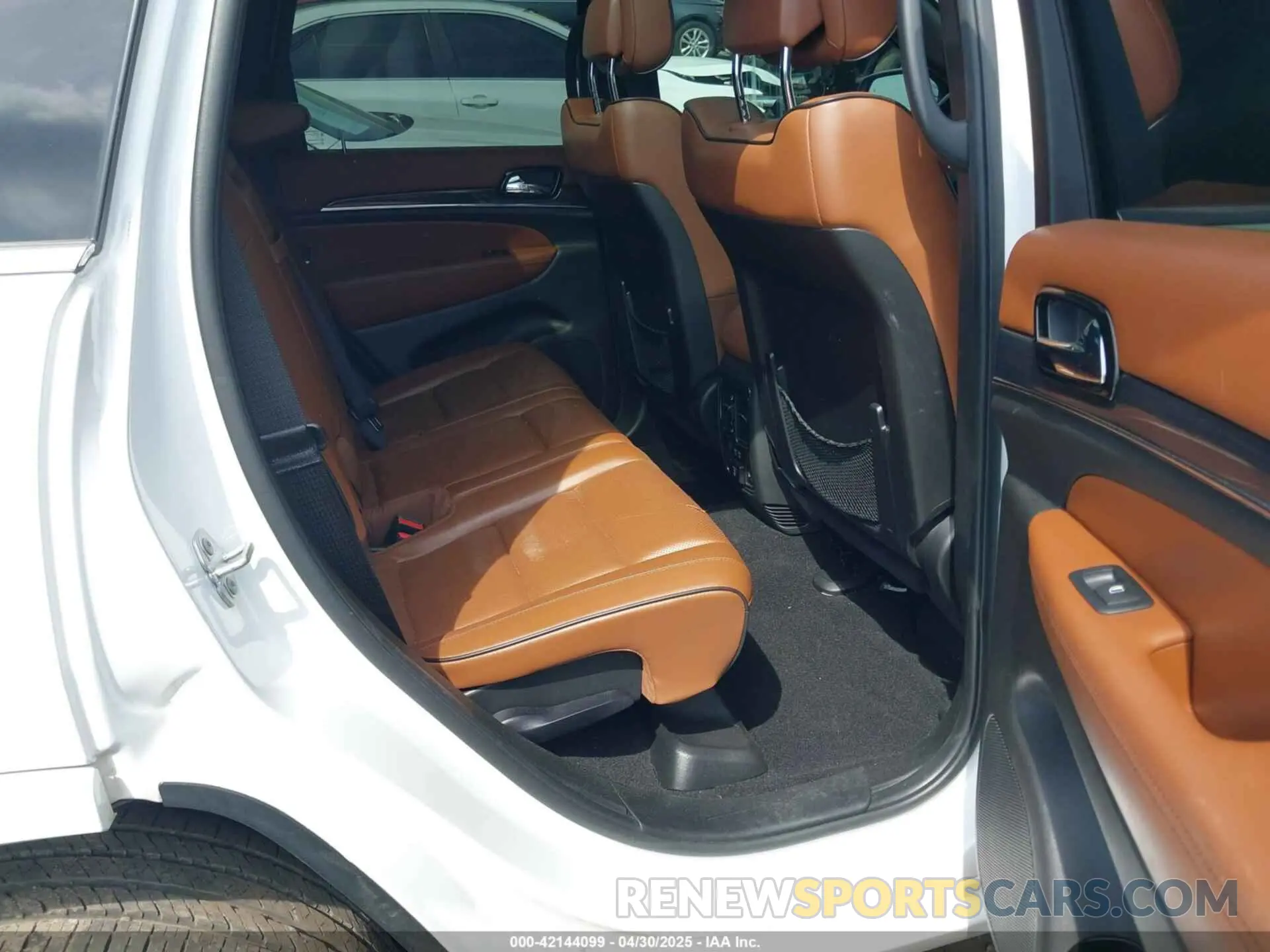 8 fotografías del automóvil dañado 1C4RJFCG0MC607195 JEEP GRAND CHEROKEE 2021