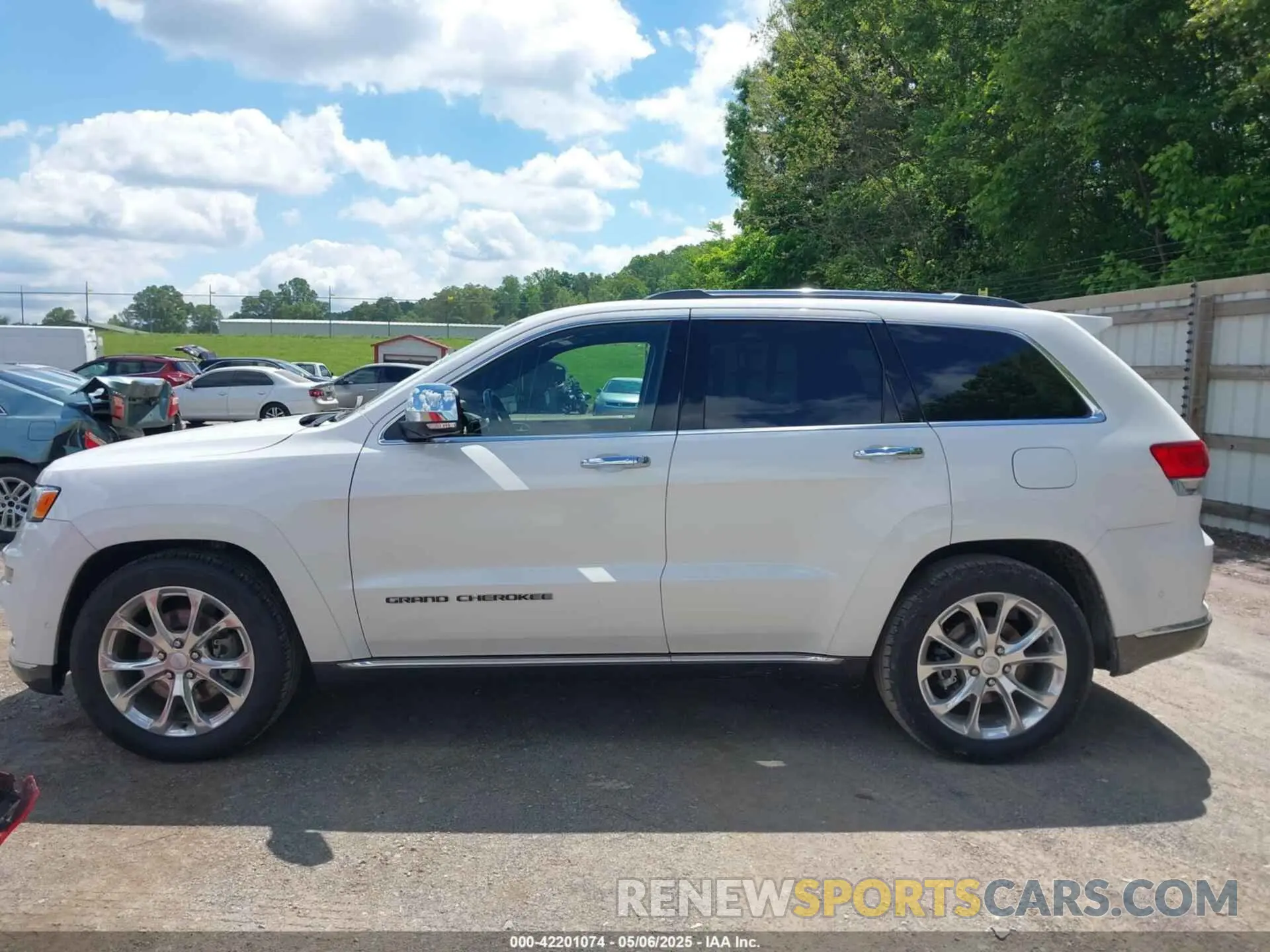14 fotografías del automóvil dañado 1C4RJFJG1MC538391 JEEP GRAND CHEROKEE 2021