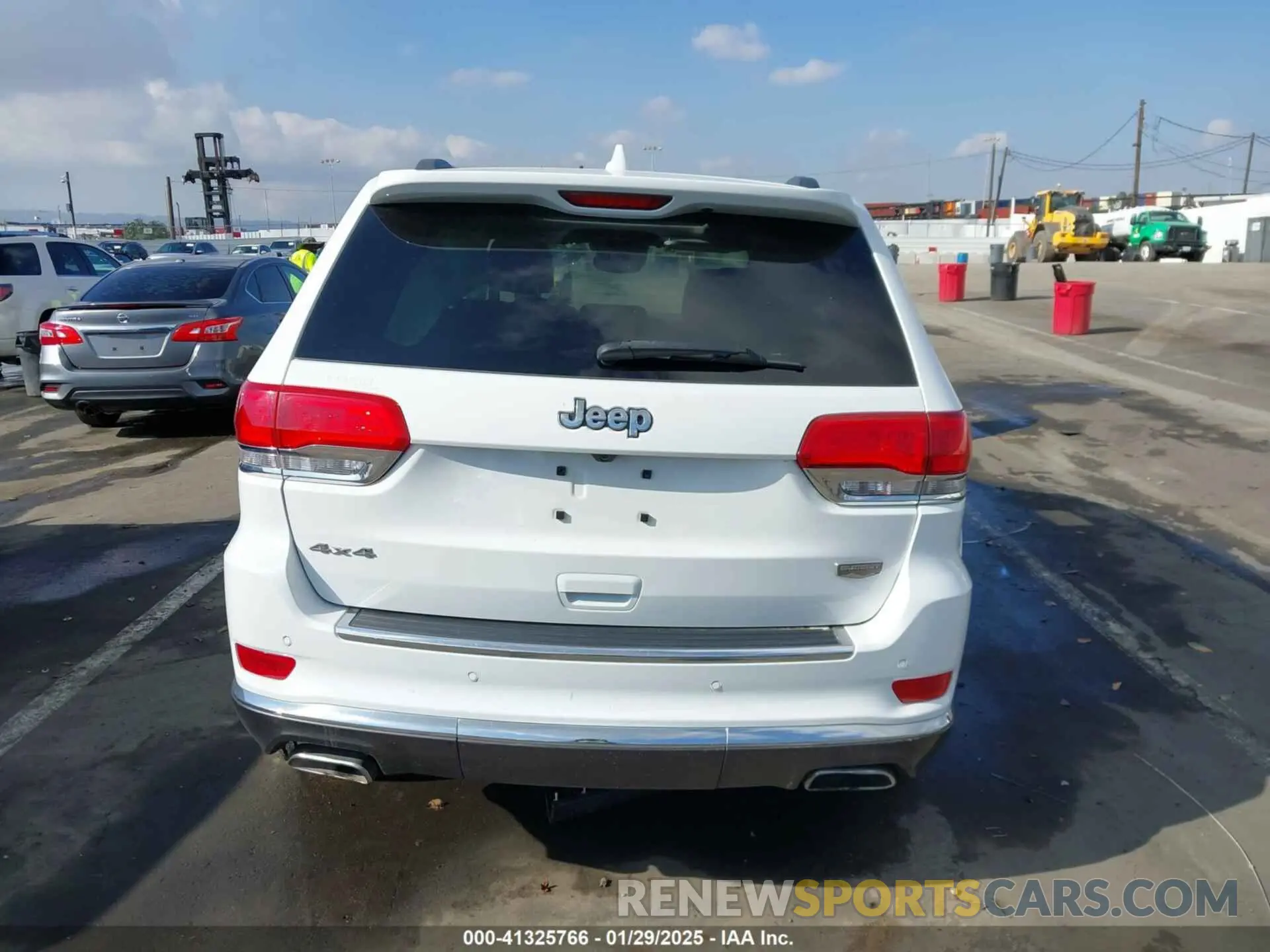 15 fotografías del automóvil dañado 1C4RJFJG6MC569460 JEEP GRAND CHEROKEE 2021