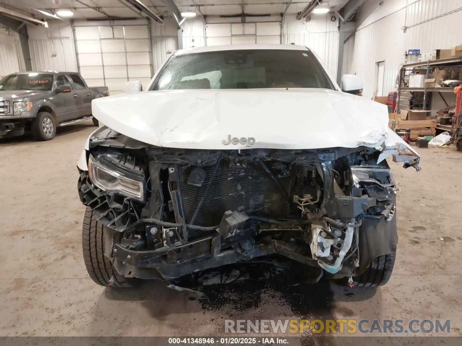 13 fotografías del automóvil dañado 1C4RJFJGXMC568585 JEEP GRAND CHEROKEE 2021