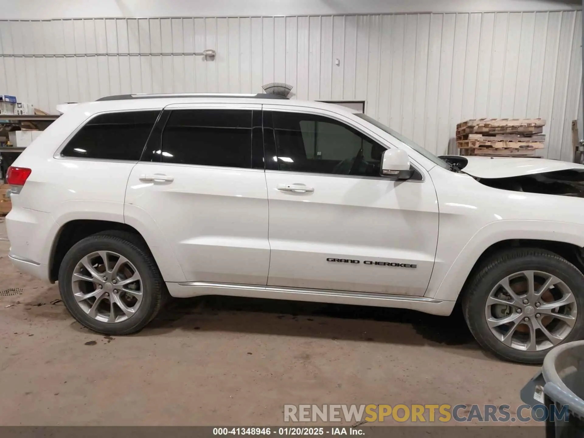 14 fotografías del automóvil dañado 1C4RJFJGXMC568585 JEEP GRAND CHEROKEE 2021