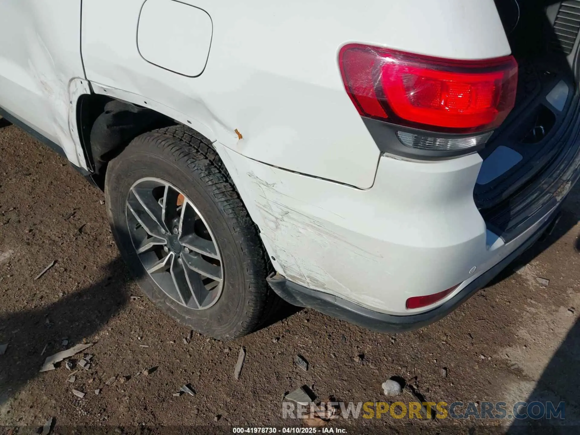 6 fotografías del automóvil dañado 1C4RJFLG8MC829418 JEEP GRAND CHEROKEE 2021