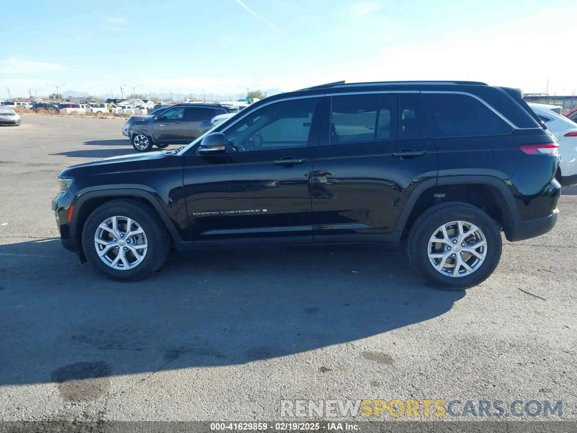 15 fotografías del automóvil dañado 1C4RJGBG6N8591855 JEEP GRAND CHEROKEE 2022