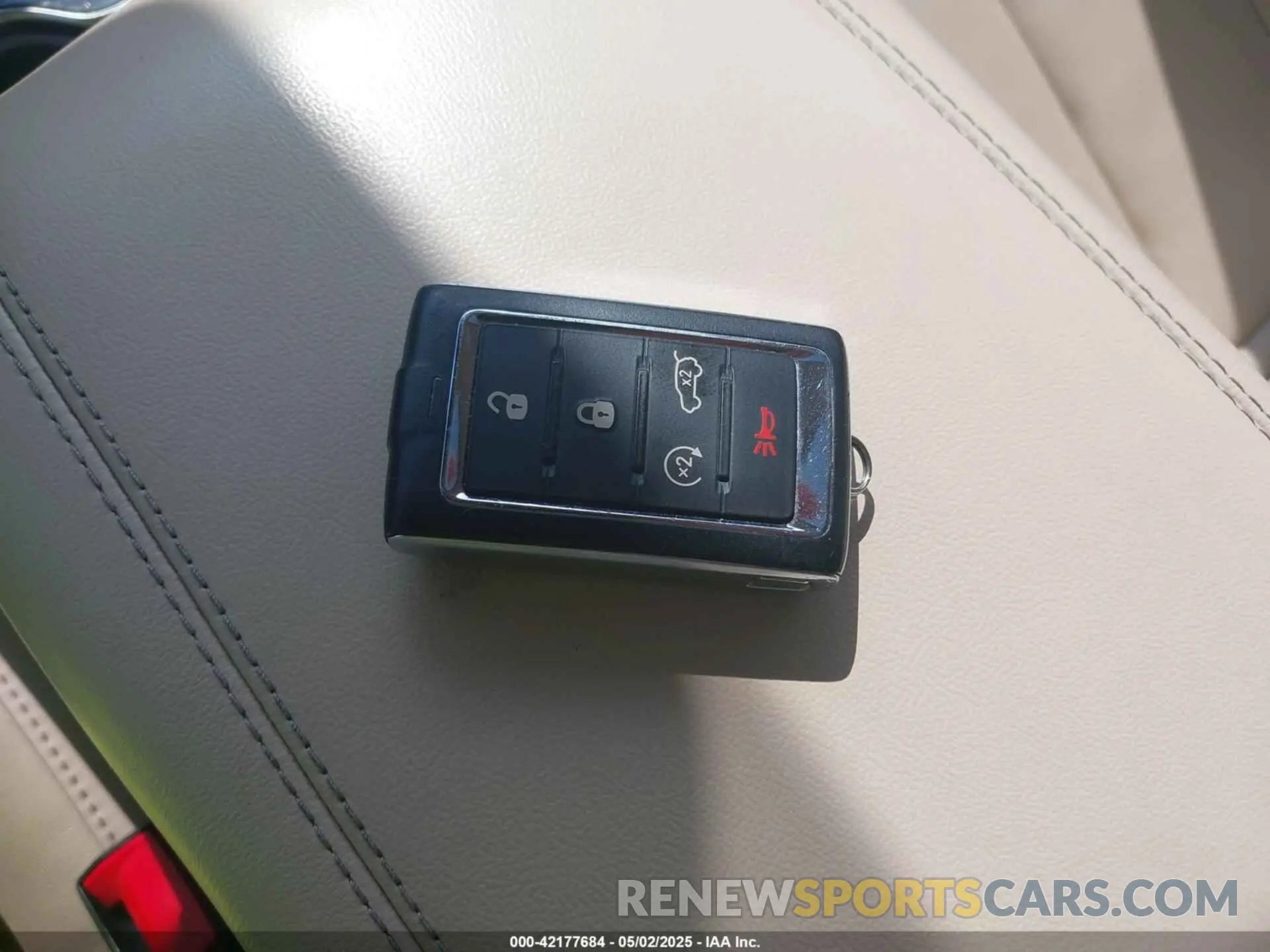 11 fotografías del automóvil dañado 1C4RJHBG0N8521421 JEEP GRAND CHEROKEE 2022