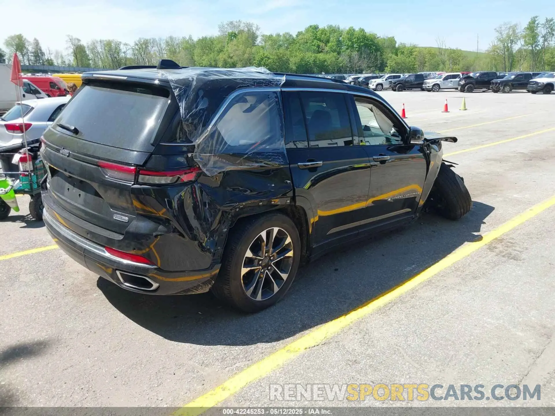 4 fotografías del automóvil dañado 1C4RJHDG2N8636129 JEEP GRAND CHEROKEE 2022