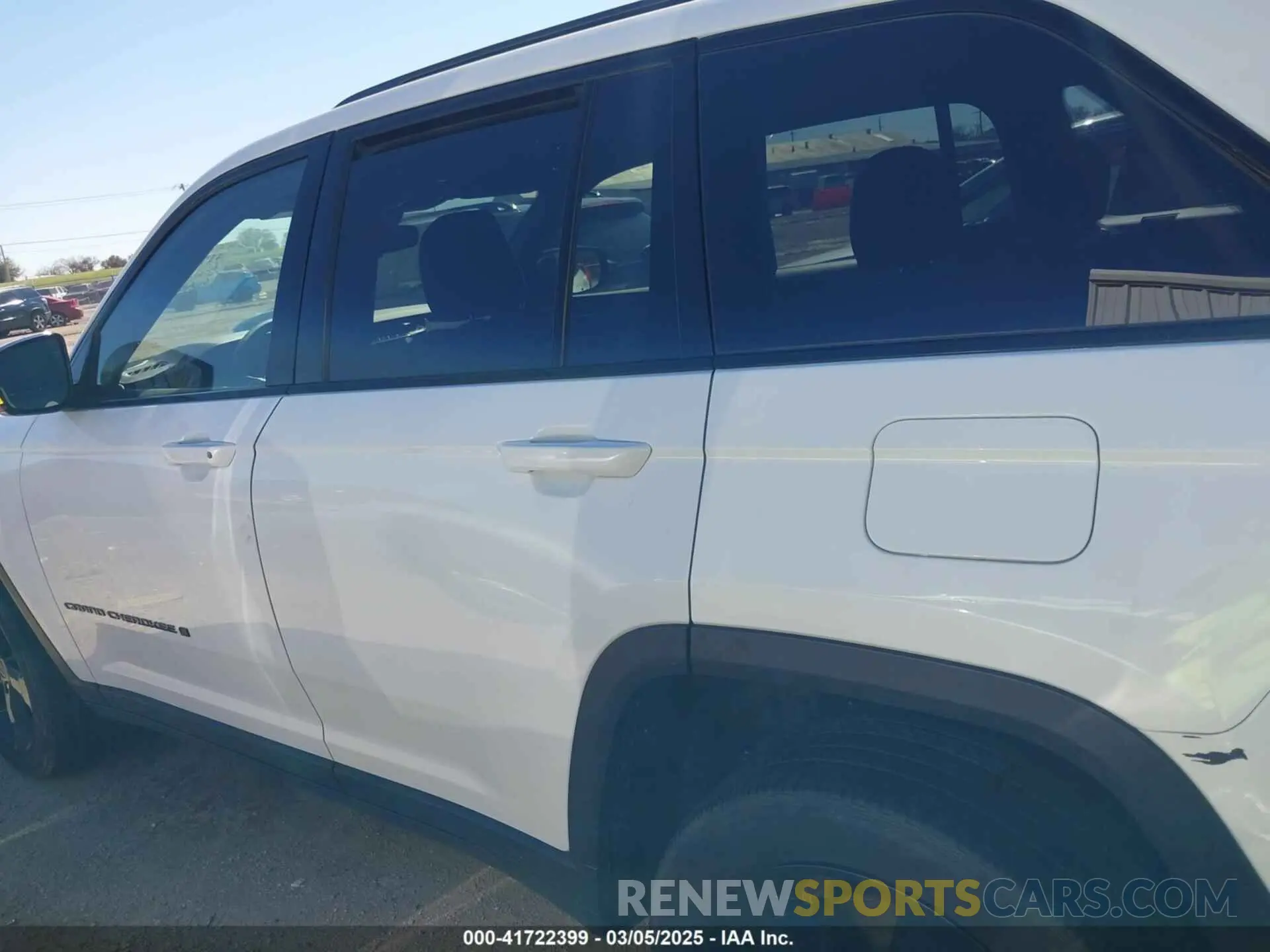 13 fotografías del automóvil dañado 1C4RJGAG4P8883489 JEEP GRAND CHEROKEE 2023