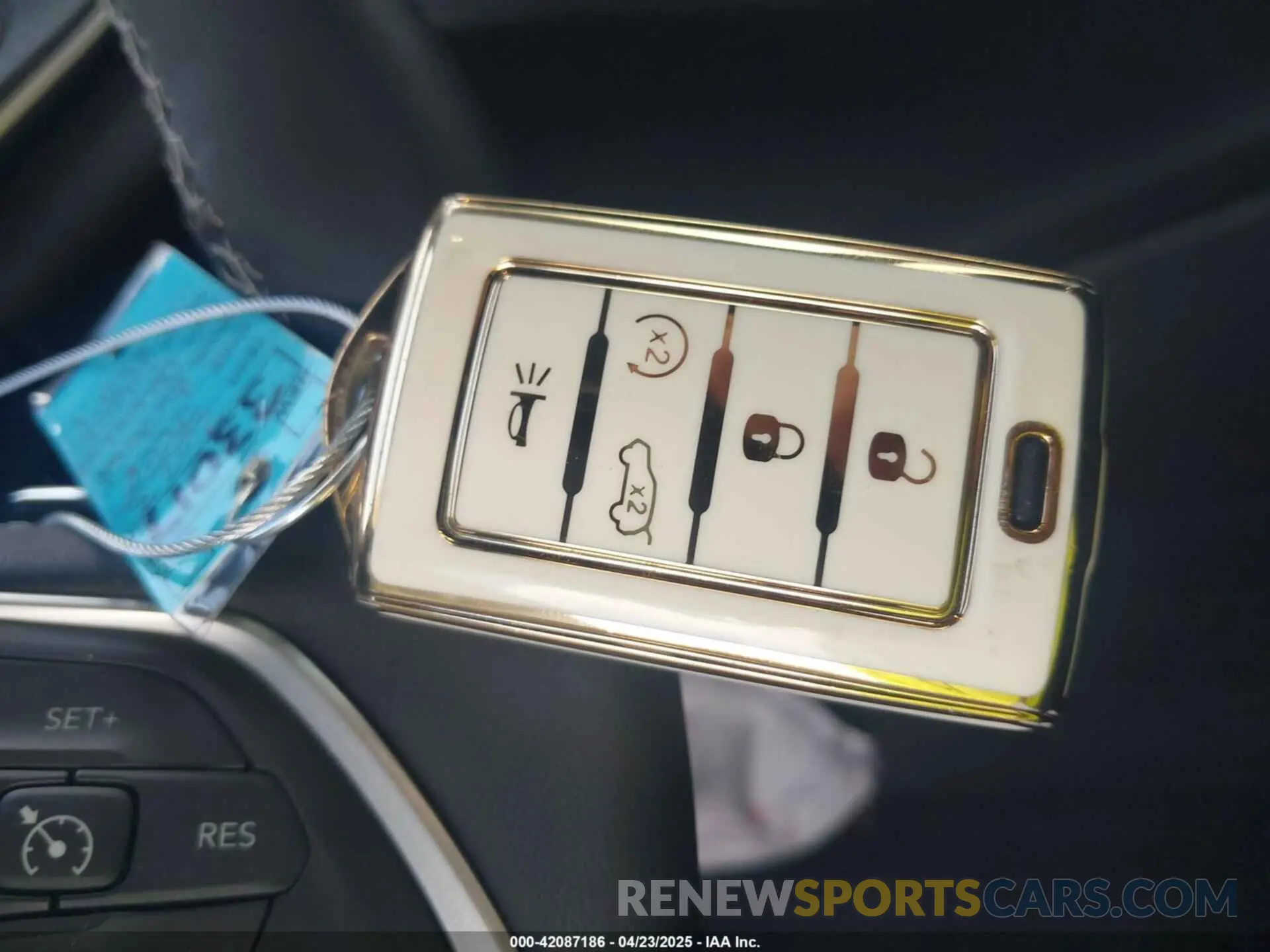 11 fotografías del automóvil dañado 1C4RJGAG5PC648354 JEEP GRAND CHEROKEE 2023