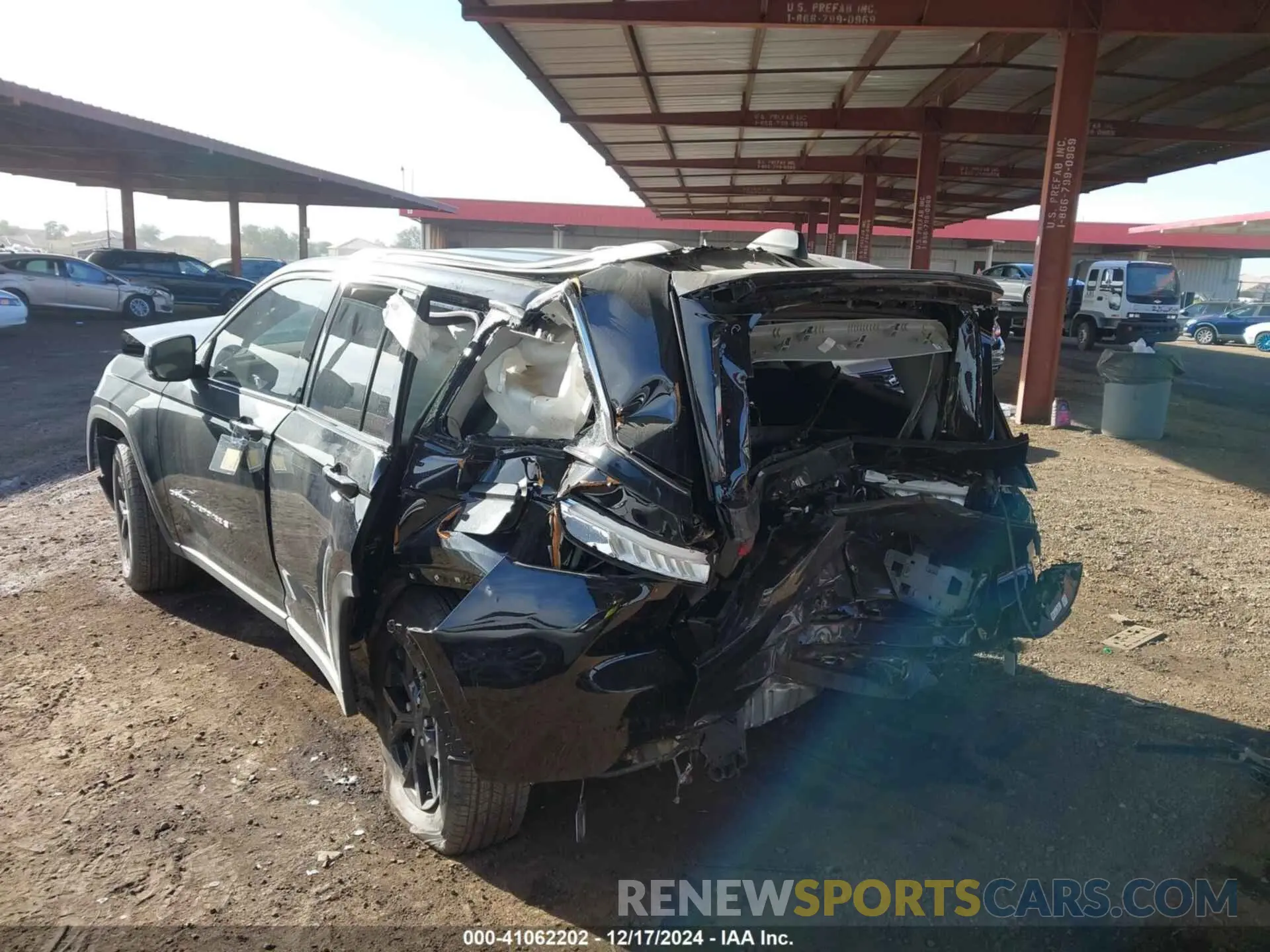 3 fotografías del automóvil dañado 1C4RJGBG0PC563940 JEEP GRAND CHEROKEE 2023