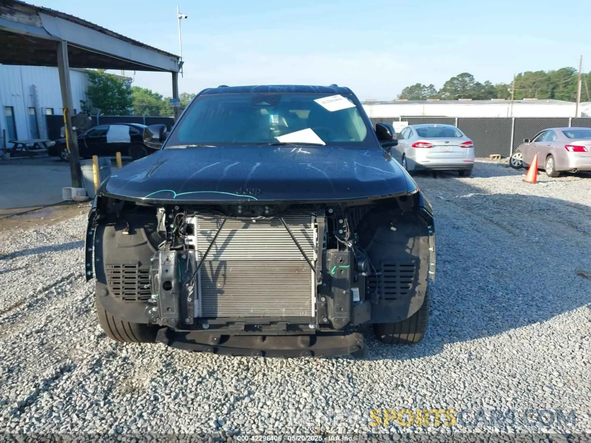 12 fotografías del automóvil dañado 1C4RJGBG4PC503126 JEEP GRAND CHEROKEE 2023
