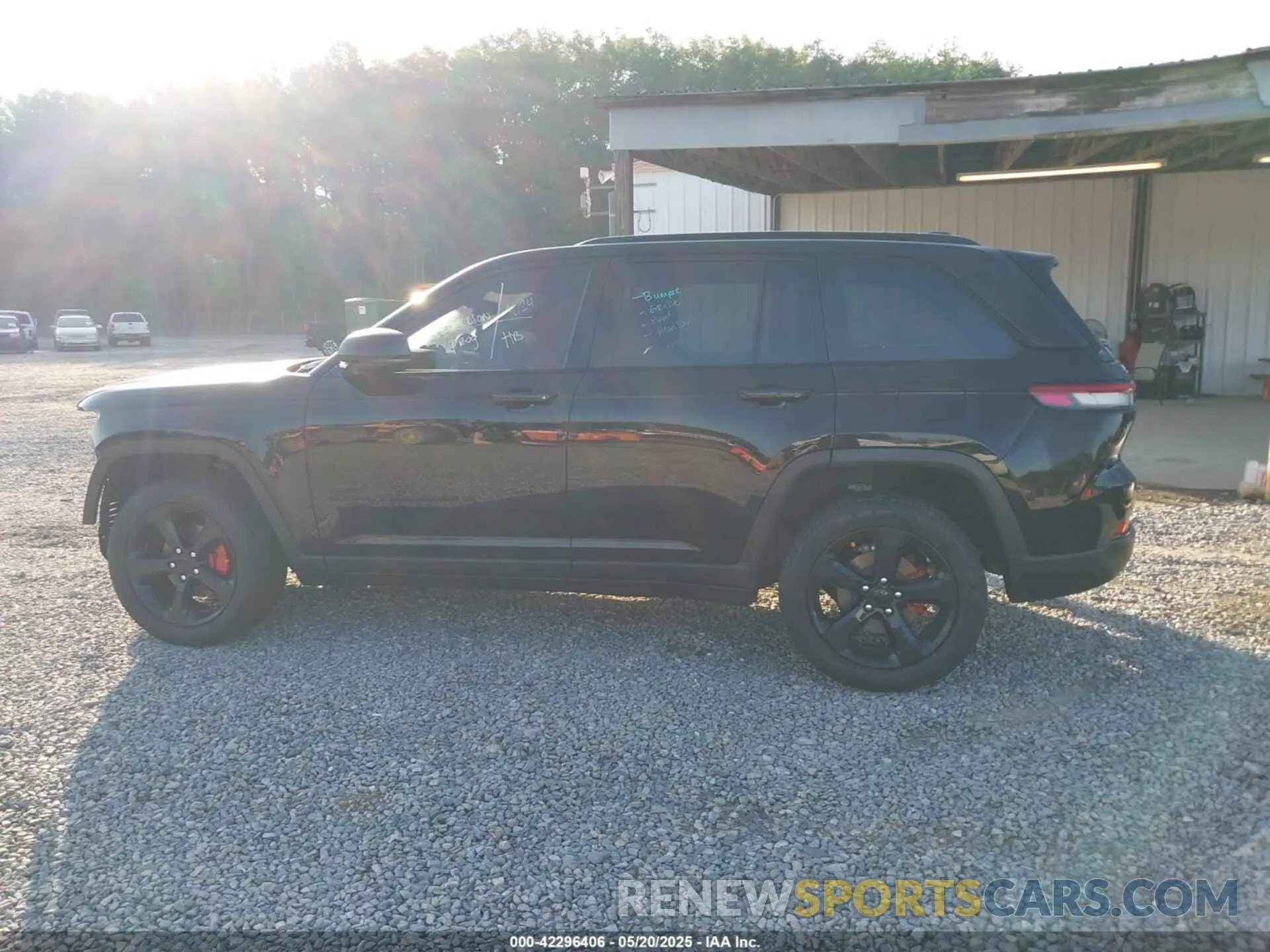 14 fotografías del automóvil dañado 1C4RJGBG4PC503126 JEEP GRAND CHEROKEE 2023