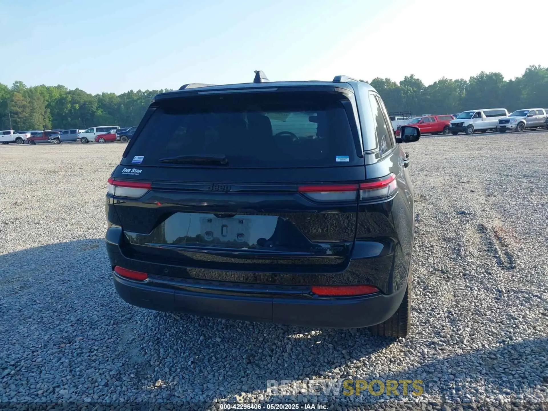 16 fotografías del automóvil dañado 1C4RJGBG4PC503126 JEEP GRAND CHEROKEE 2023