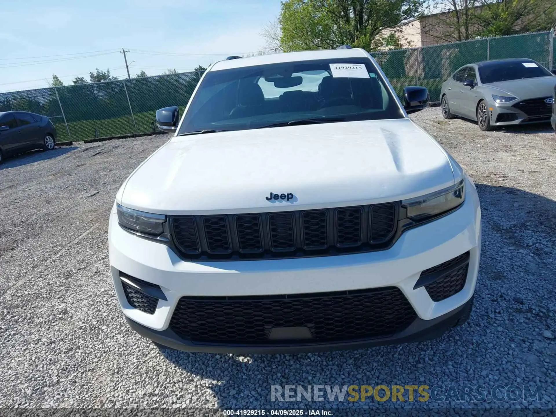 12 fotografías del automóvil dañado 1C4RJHAG1PC515399 JEEP GRAND CHEROKEE 2023