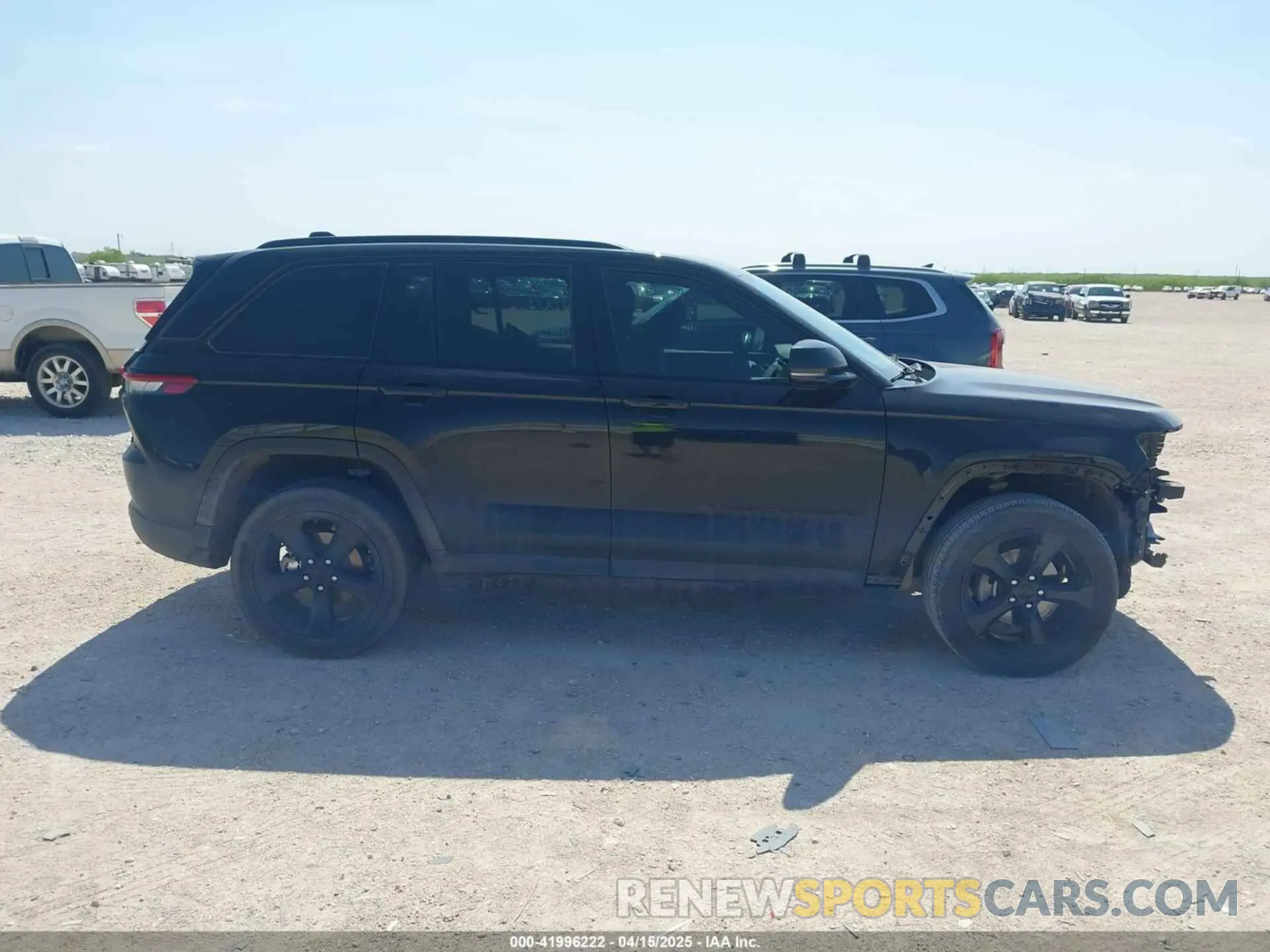 14 fotografías del automóvil dañado 1C4RJHAG1PC554753 JEEP GRAND CHEROKEE 2023