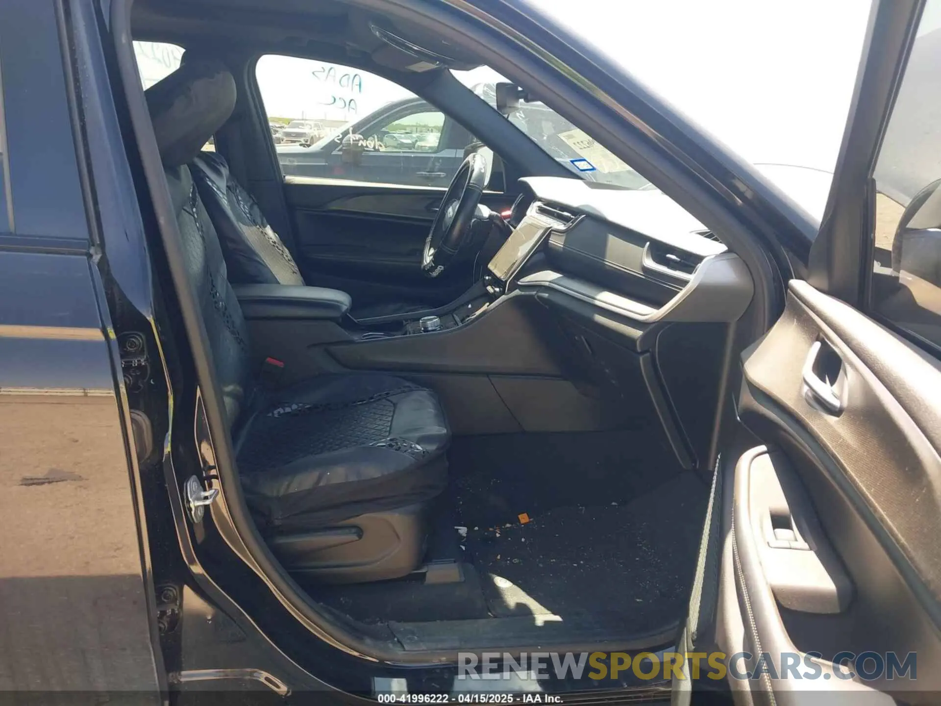 5 fotografías del automóvil dañado 1C4RJHAG1PC554753 JEEP GRAND CHEROKEE 2023