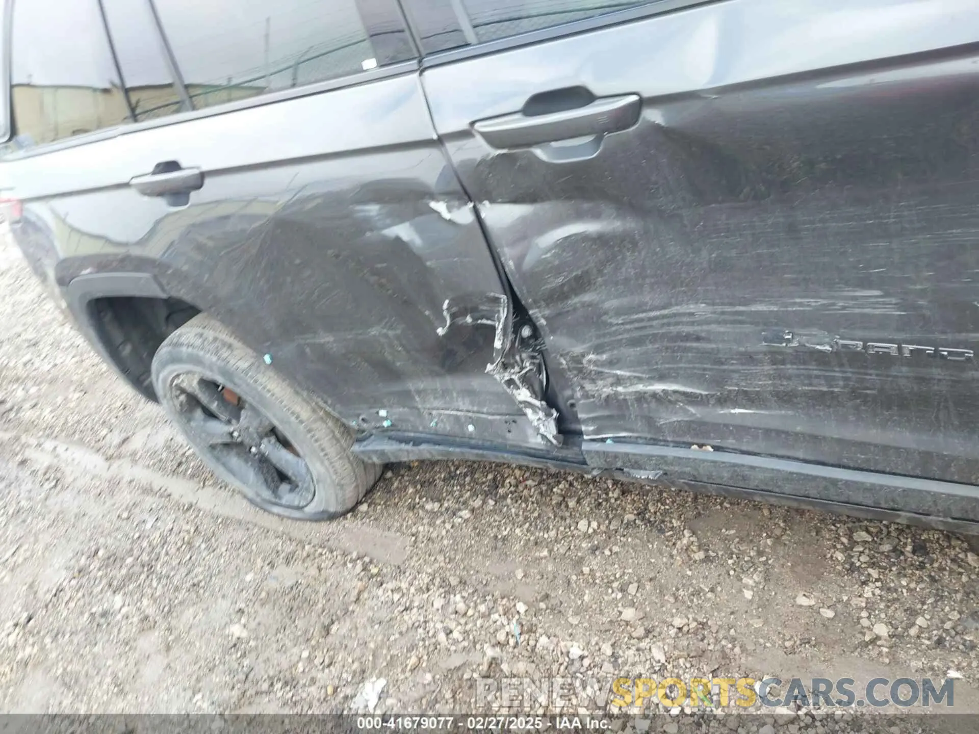 6 fotografías del automóvil dañado 1C4RJHAG2P8701245 JEEP GRAND CHEROKEE 2023