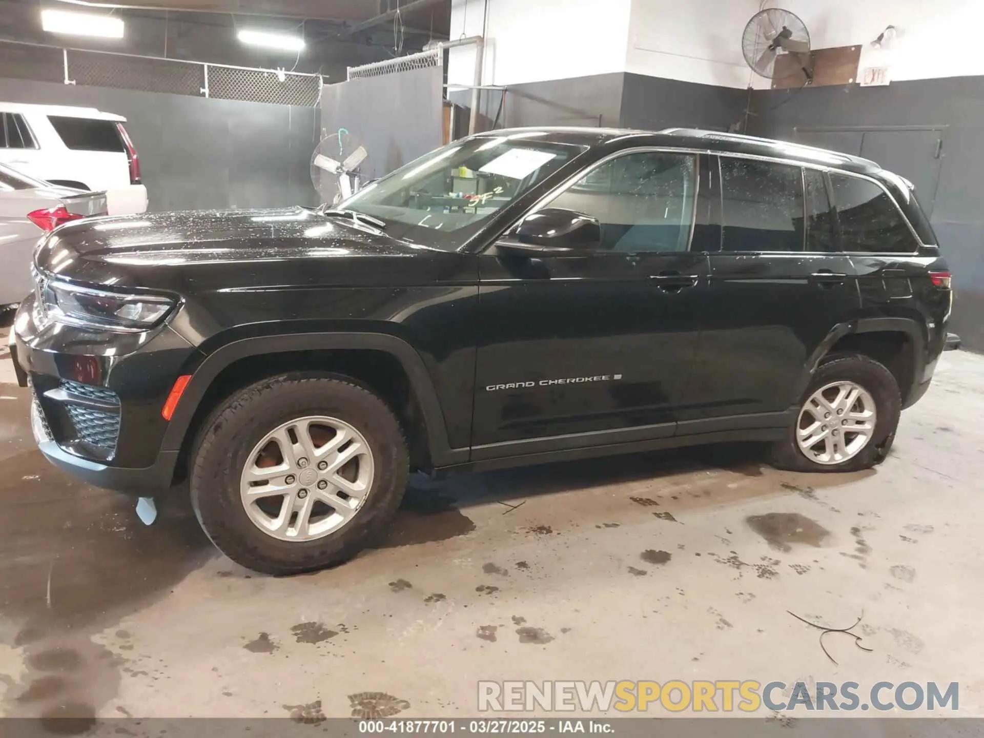 14 fotografías del automóvil dañado 1C4RJHAG6PC535485 JEEP GRAND CHEROKEE 2023