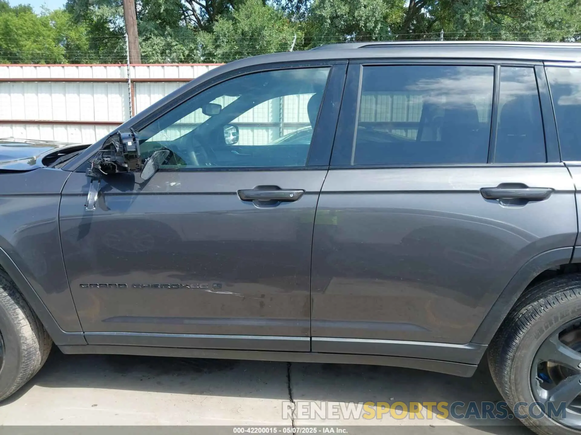 15 fotografías del automóvil dañado 1C4RJHAG6PC546003 JEEP GRAND CHEROKEE 2023