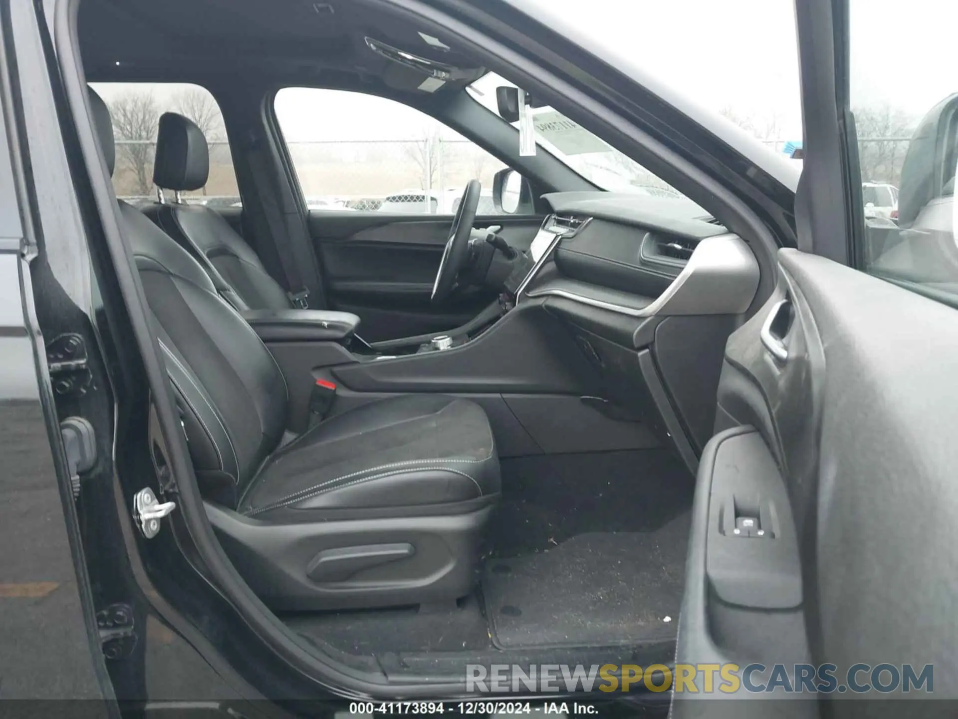 5 fotografías del automóvil dañado 1C4RJHAG6PC552500 JEEP GRAND CHEROKEE 2023