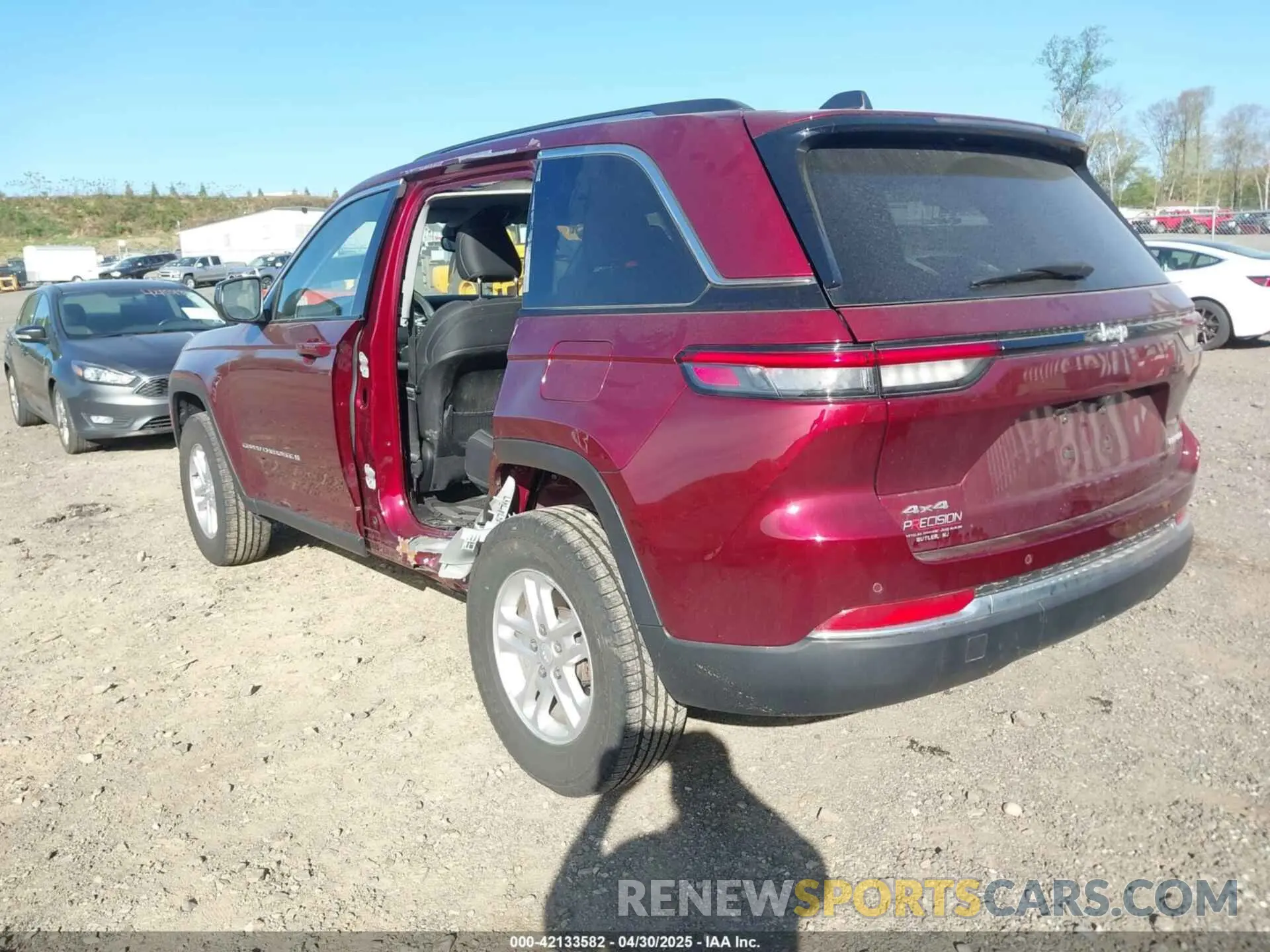 3 fotografías del automóvil dañado 1C4RJHAG6PC593502 JEEP GRAND CHEROKEE 2023